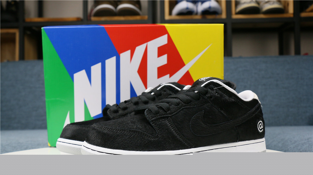 Nike SB Dunk Low Medicom BE@RBRICK 2020