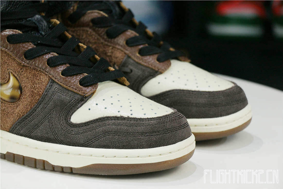 Nike Dunk High Bodega Legend Fauna Brown