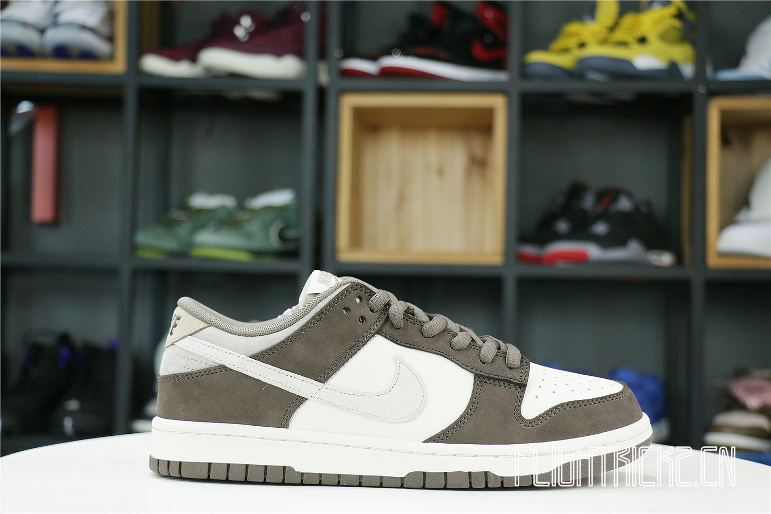 Otomo Katsuhiro x Nike SB Dunk Low