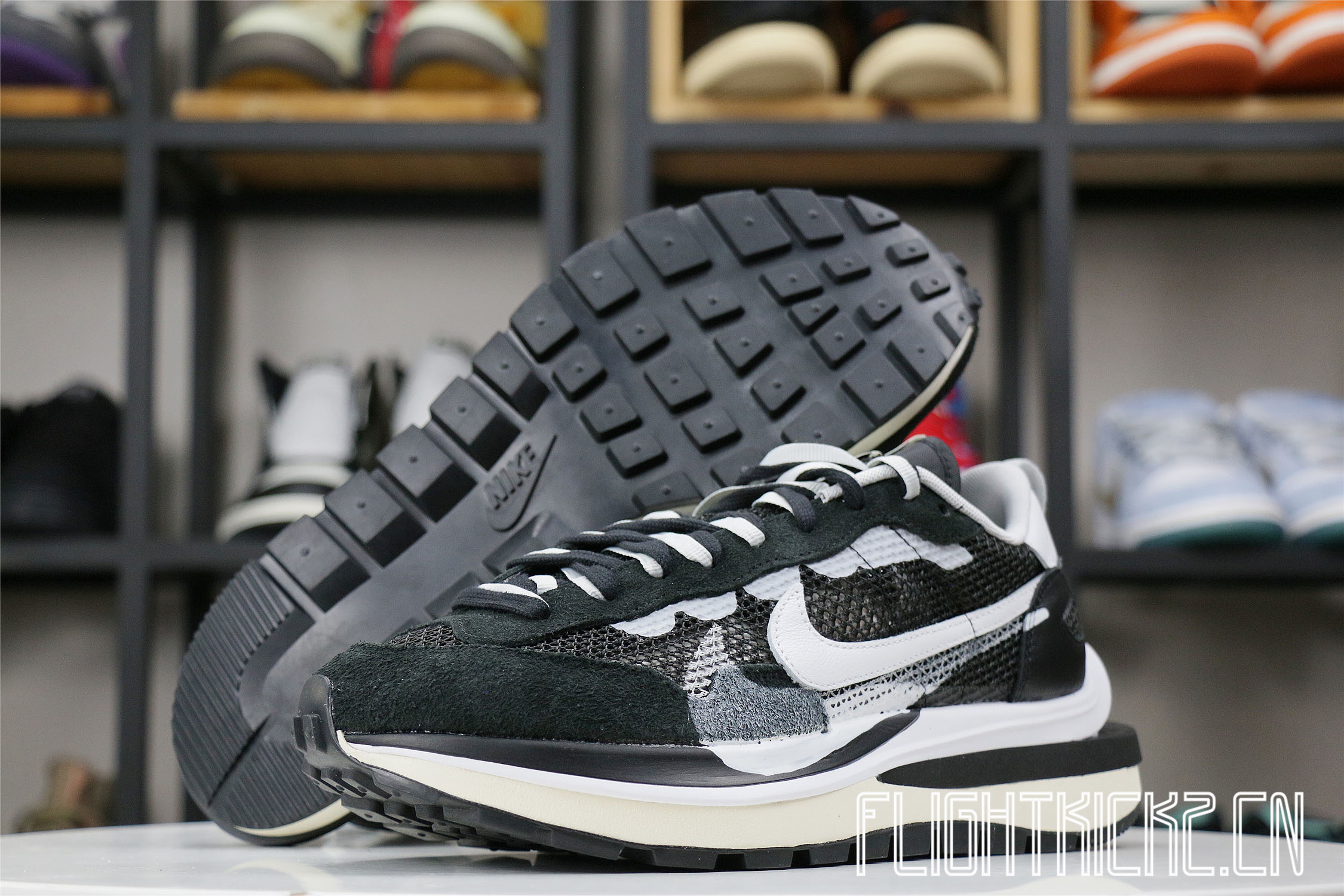 Sacai x Nike Vaporwaffle Black White (LN5 A1)