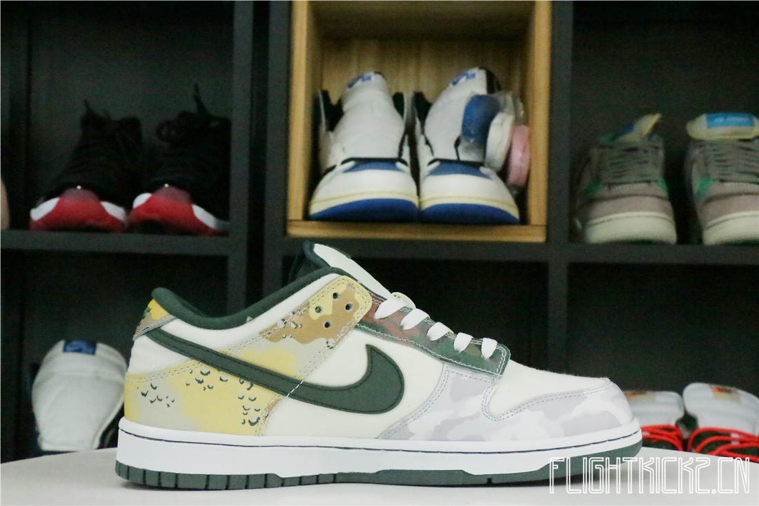 Nike Dunk Low SE Sail Multi-Camo