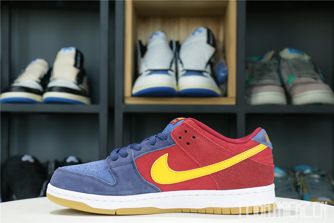 Nike SB Dunk Low Barcelona