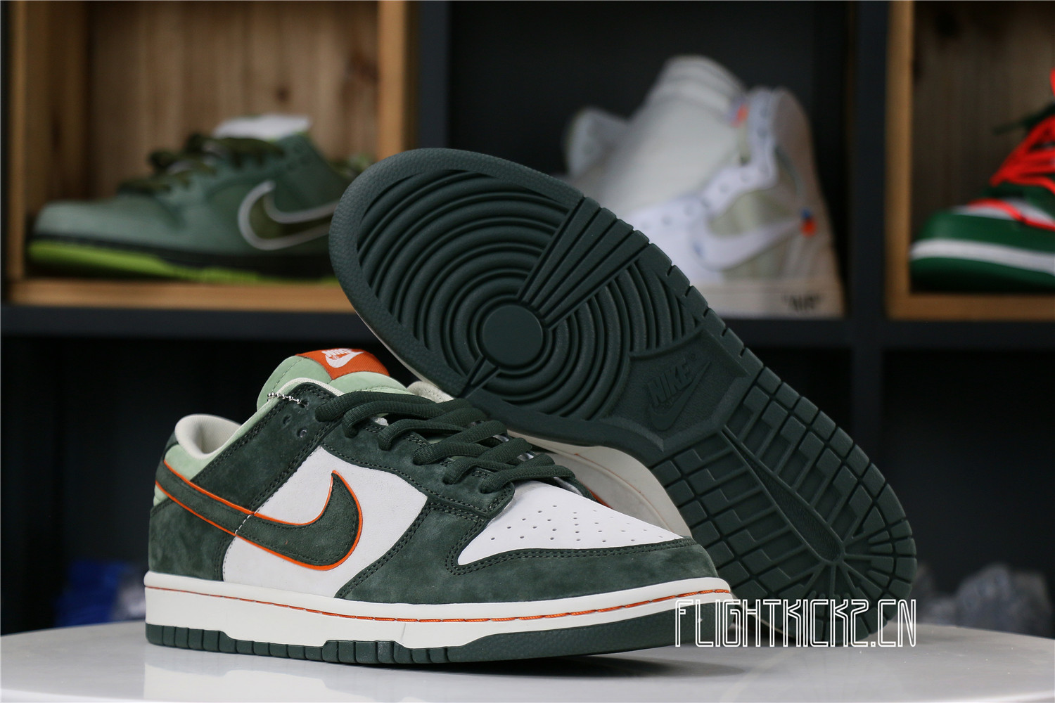 Otomo Katsuhiro x Nike SB Dunk Low Steamboy OST Green Orange