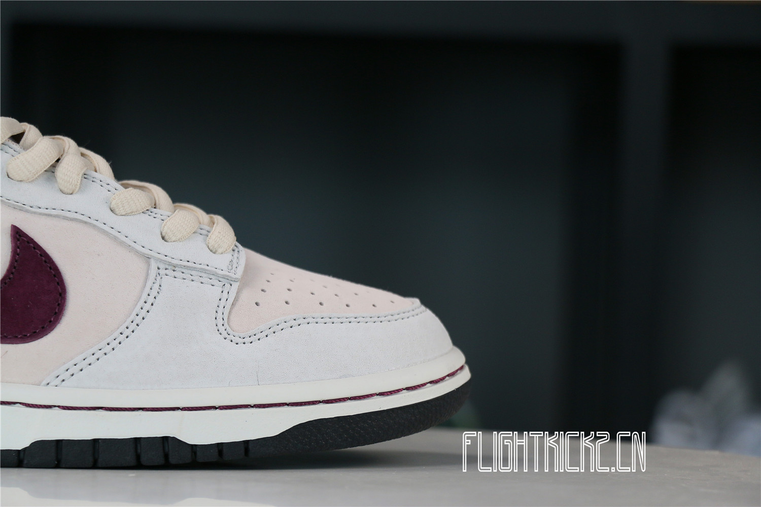 Otomo Katsuhiro x Nike SB Dunk Low Steamboy OST Dark Red Blue