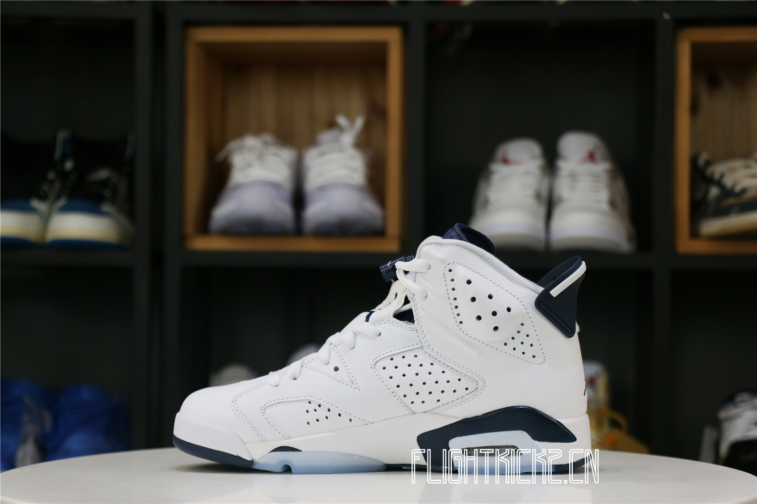 Jordan 6 Retro Midnight Navy (2022)