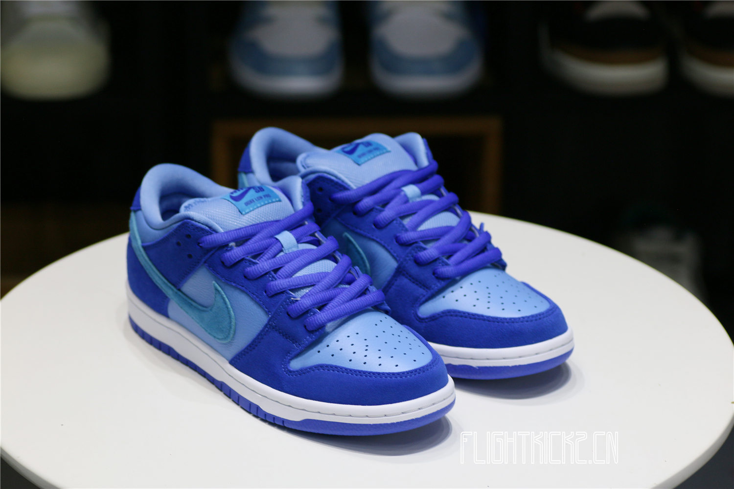 Nike SB Dunk Low Blue Raspberry