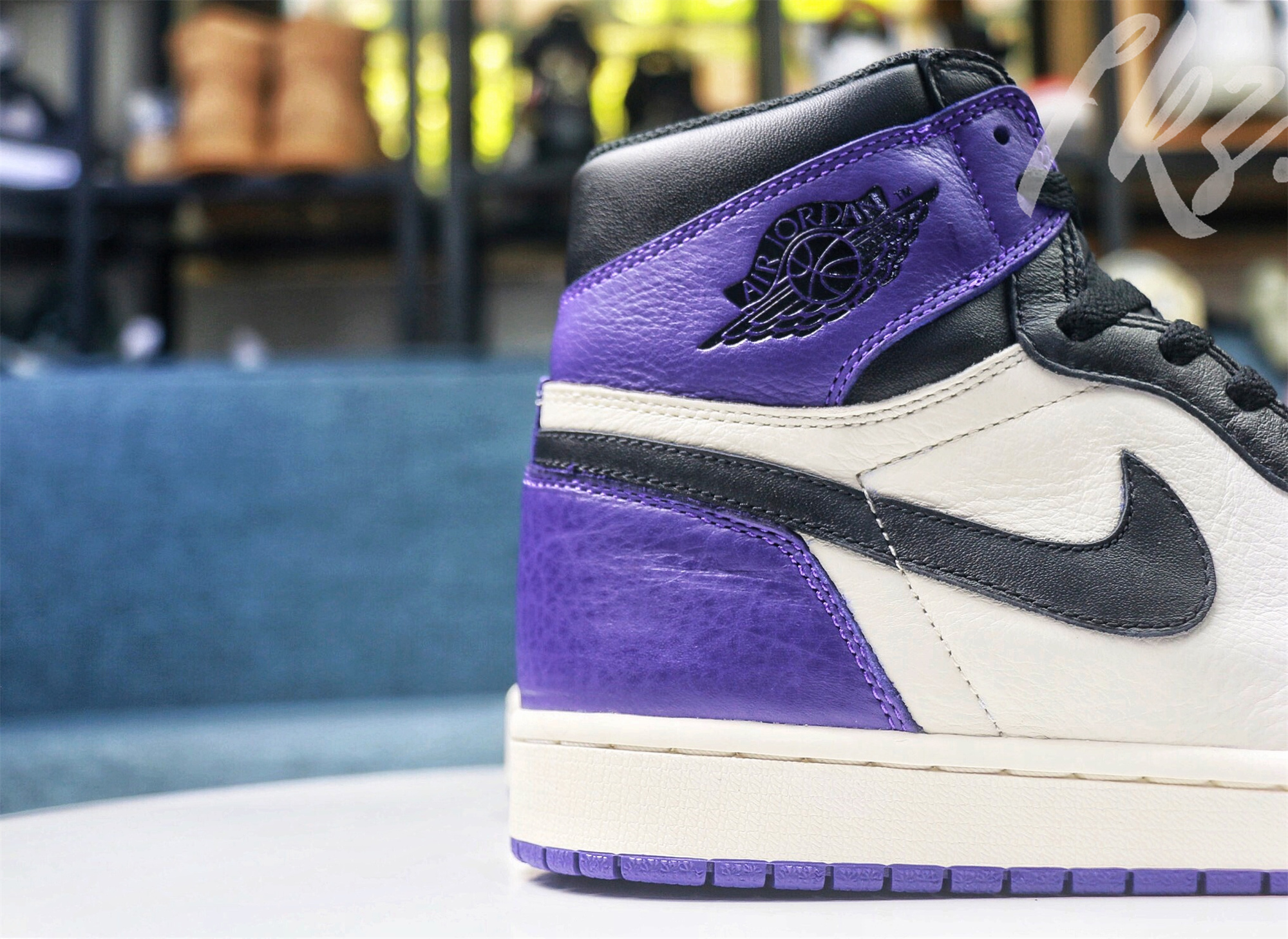 Air Jordan 1 Retro Court Purple (GS)