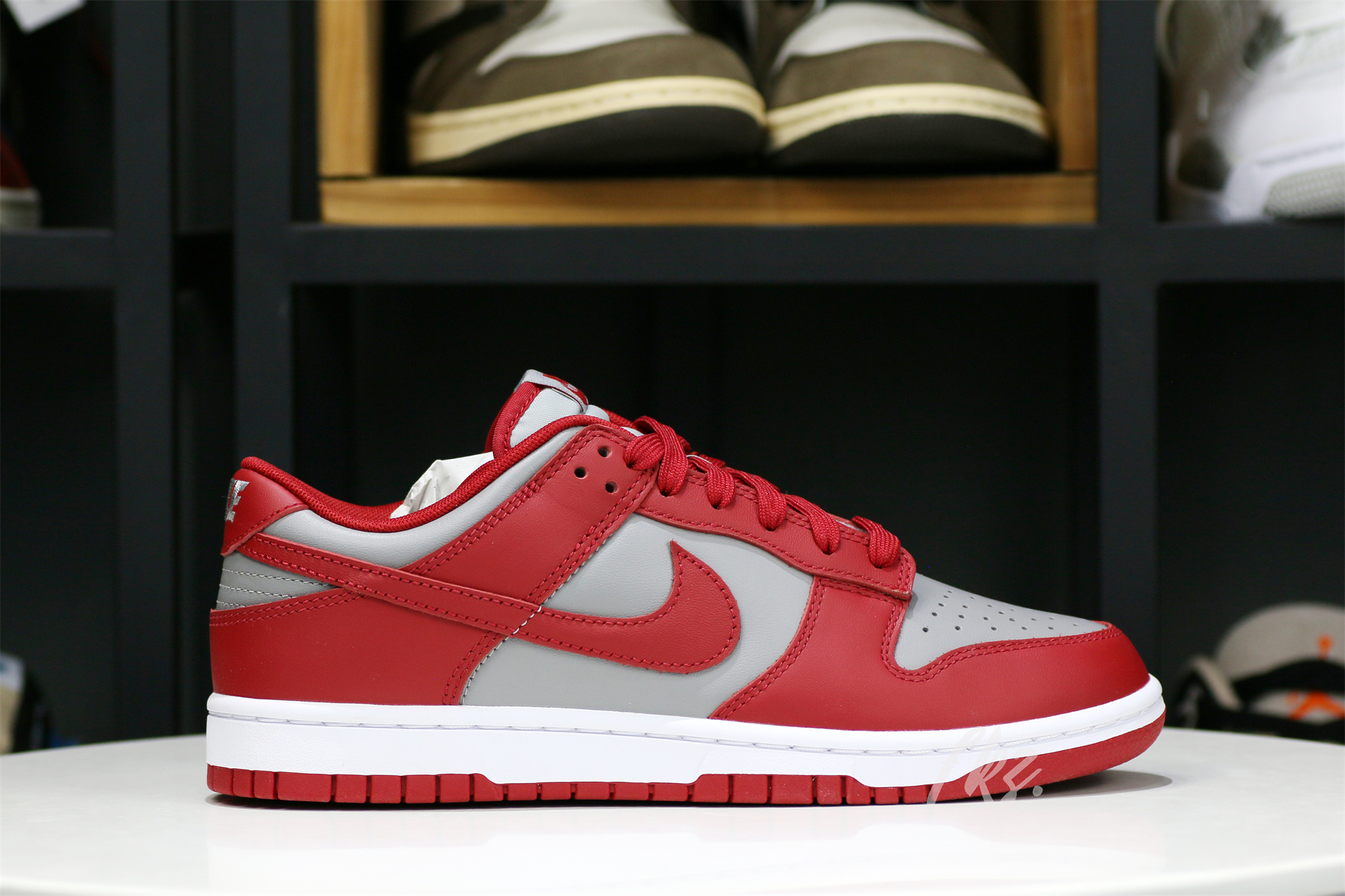 Nike Dunk Low Retro Medium Grey Varsity Red UNLV (2021)(LN5 A1 Batch)