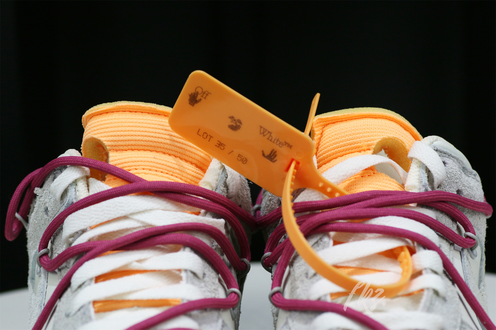 Nike Dunk Low Off-White Lot 35