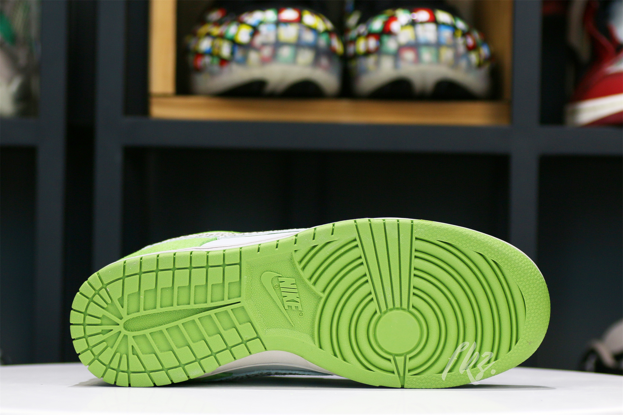 Nike Dunk Low AS Safari Swoosh Chlorophyll