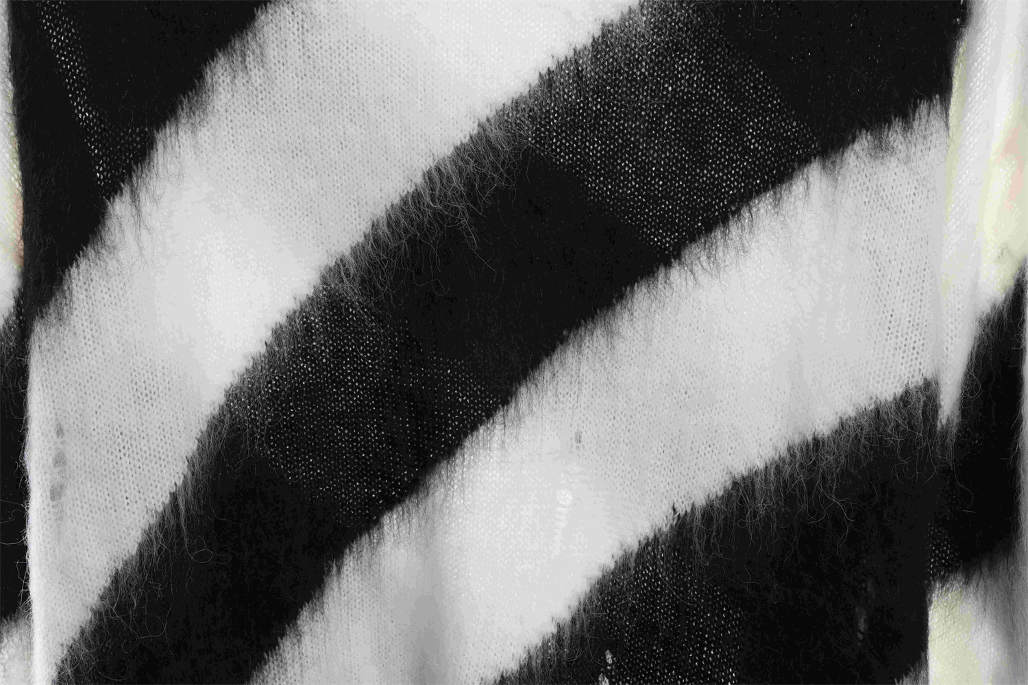 OFF WHITE Mohair Sweater White Zebra