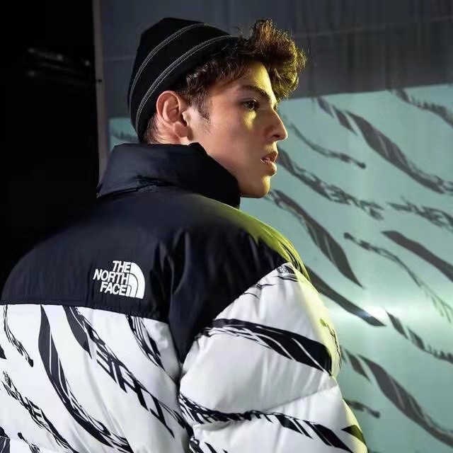 White ‘ZebraLogoPattern’ Down Jacket