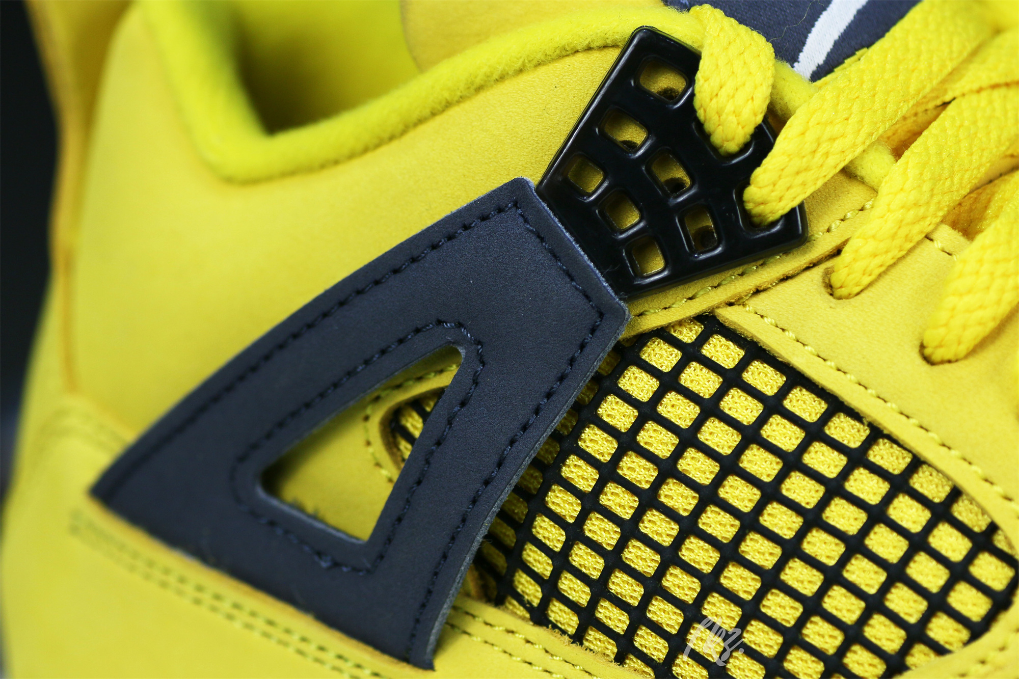 Air Jordan 4 Retro LS Lightning 2021 (LN5 A1 Batch)