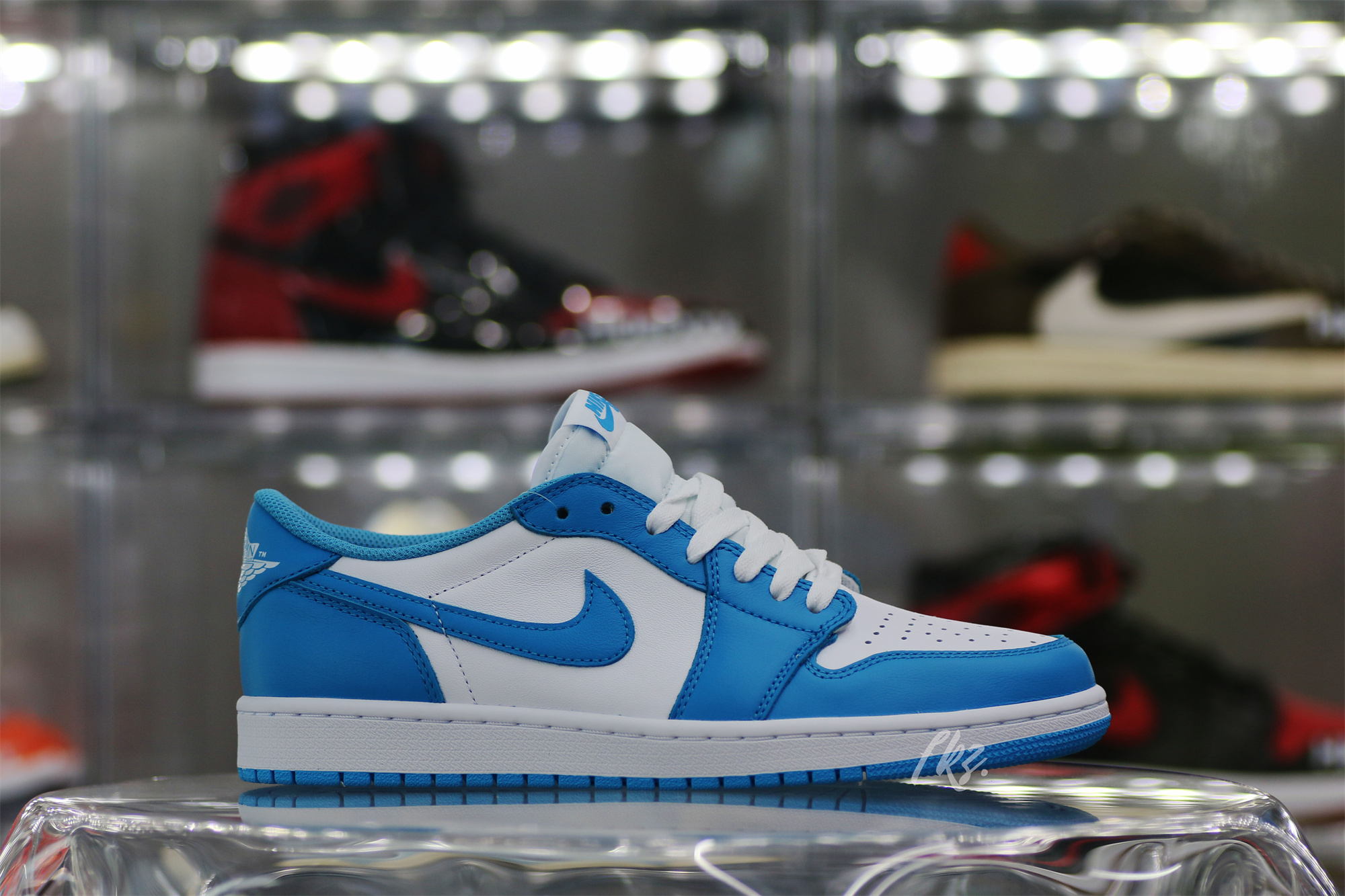 Jordan 1 Low SB University Blue UNC 2019