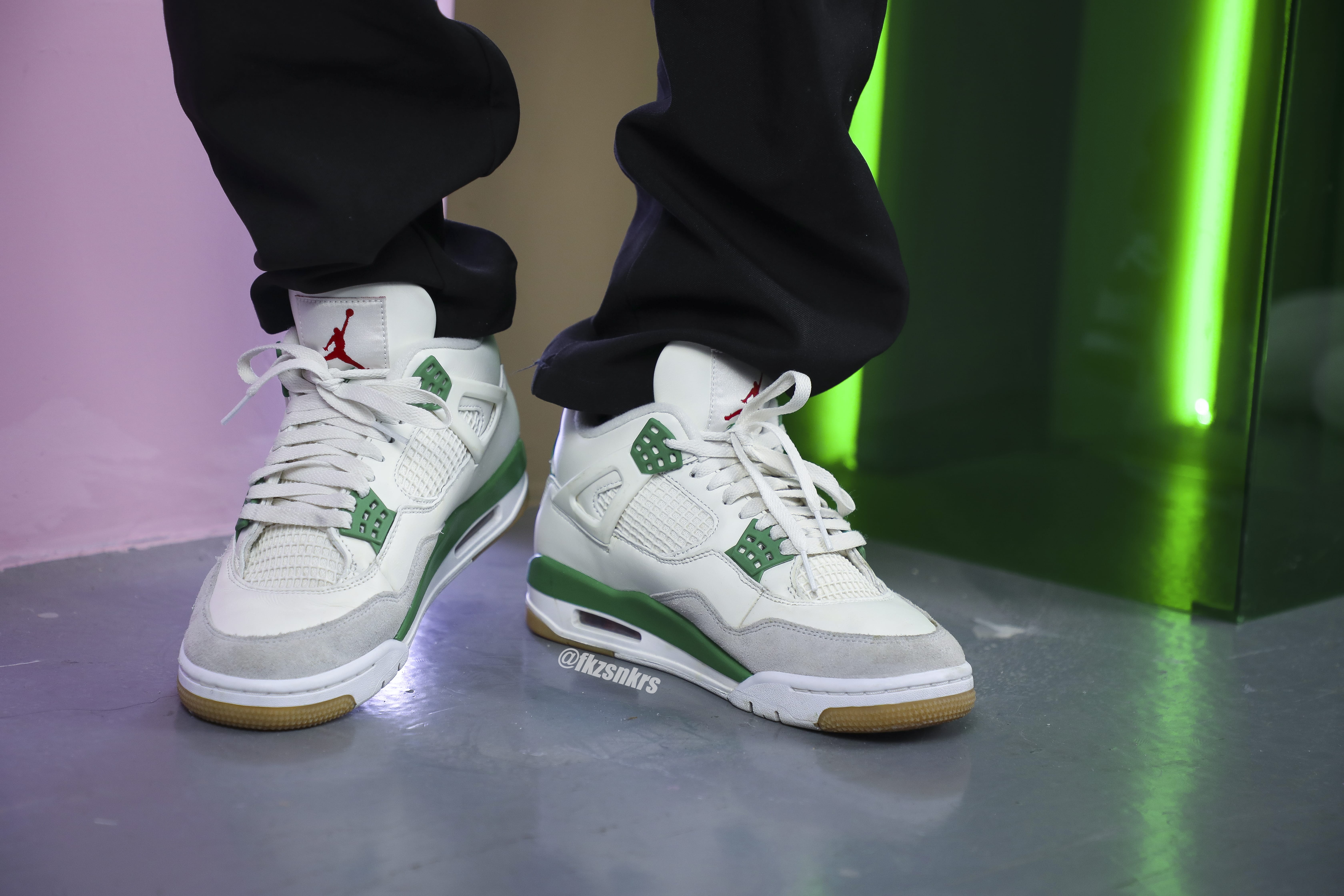 Nike SB x Air Jordan 4 “Pine Green” 2023 (LN5 A1 Batch)