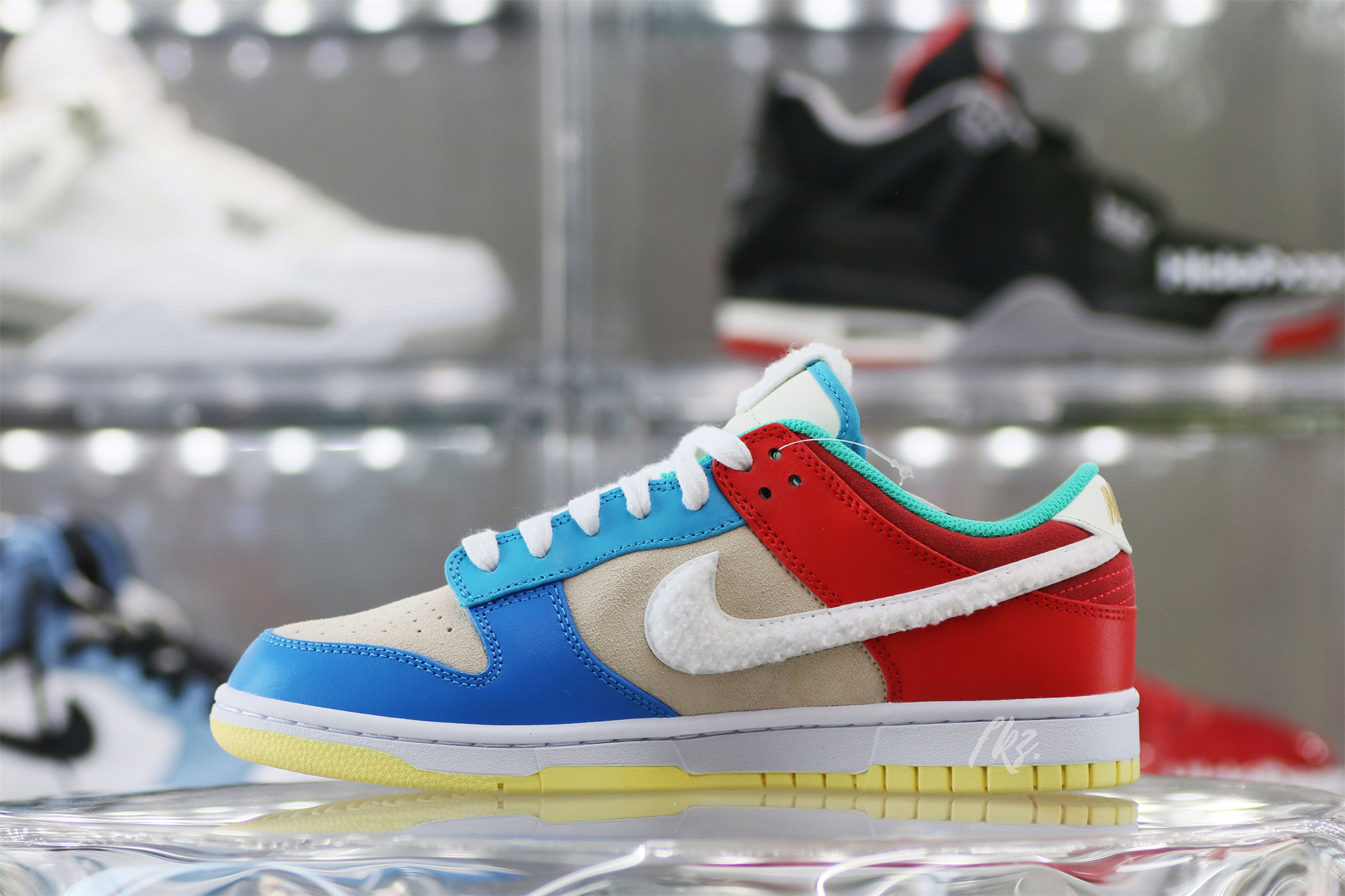 Nike Dunk Low Retro PRM Year of the Rabbit GuagnZhou