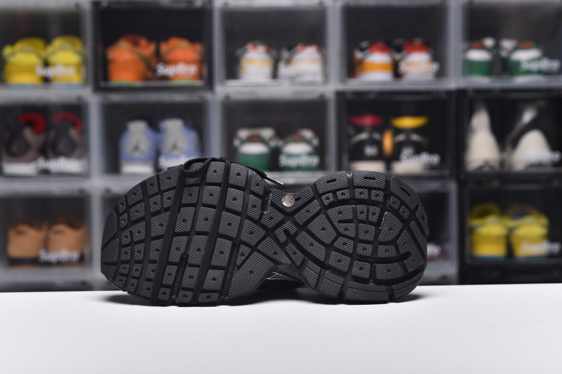 Balenciag* 3XL Sneaker ‘Worn‑Out ‑ Black White’