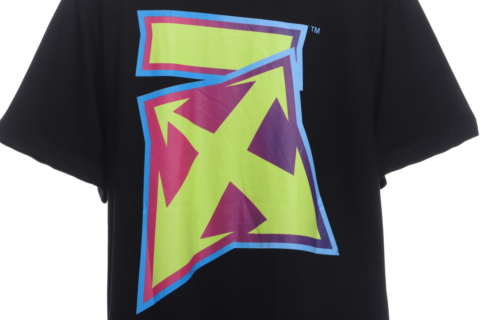 0W deformable 3D color graffiti arrow short sleeves