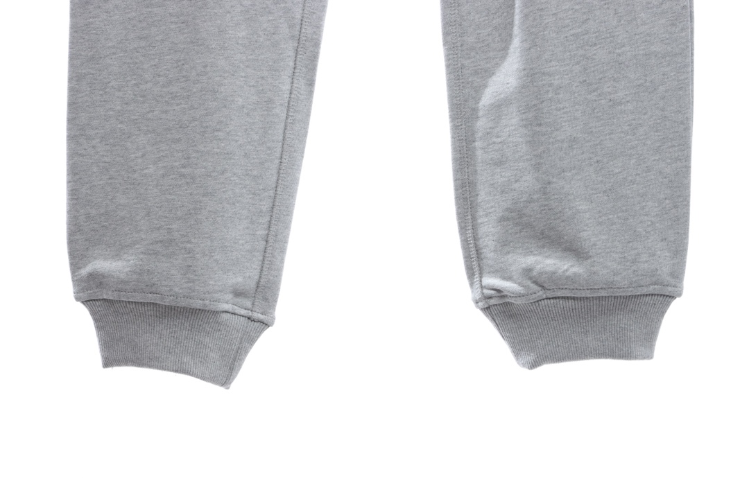 Stone Island One Pocket Basic Badge Sweatpants