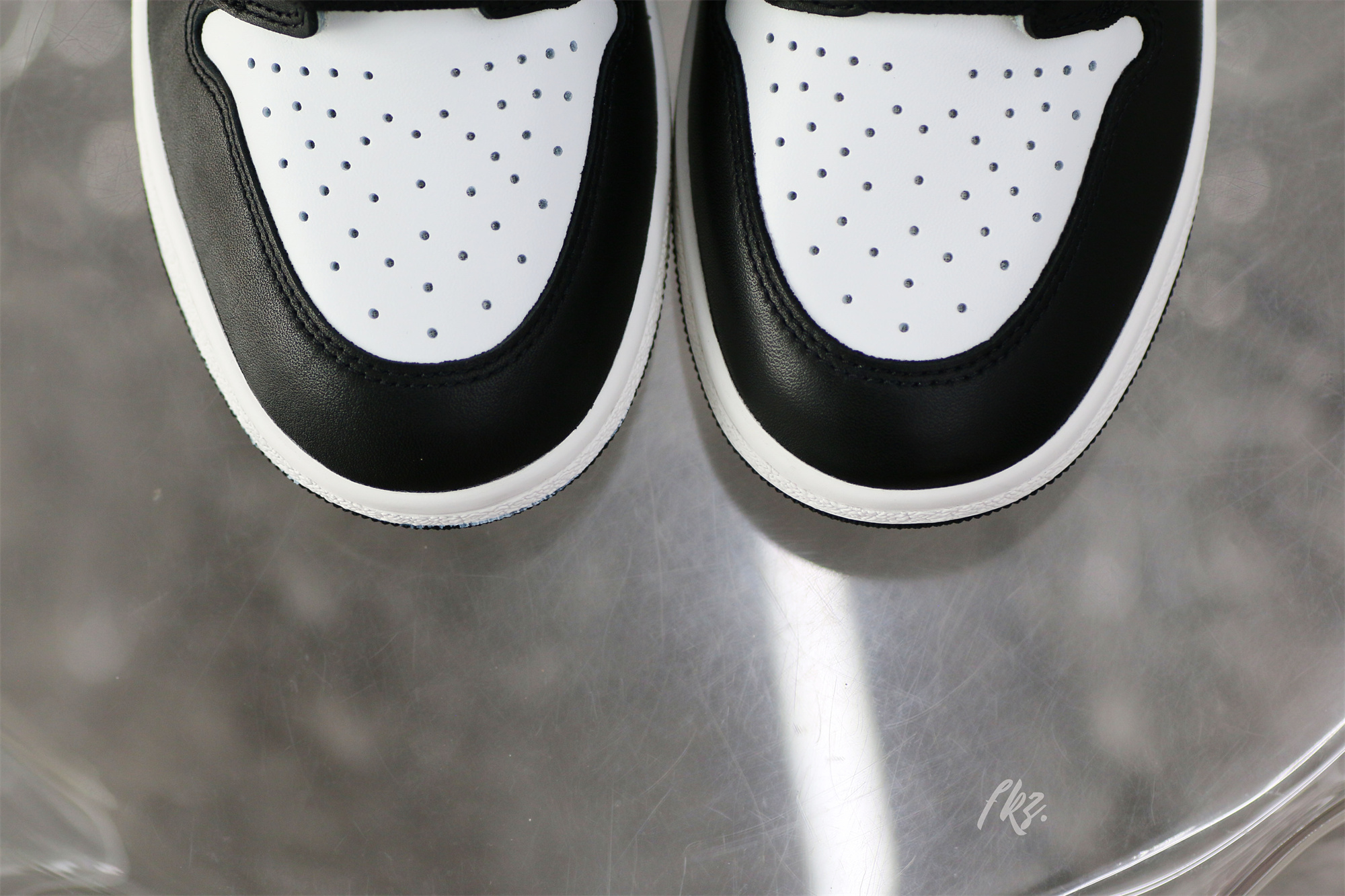 Jordan 1 Retro High 85 Black and White 2023