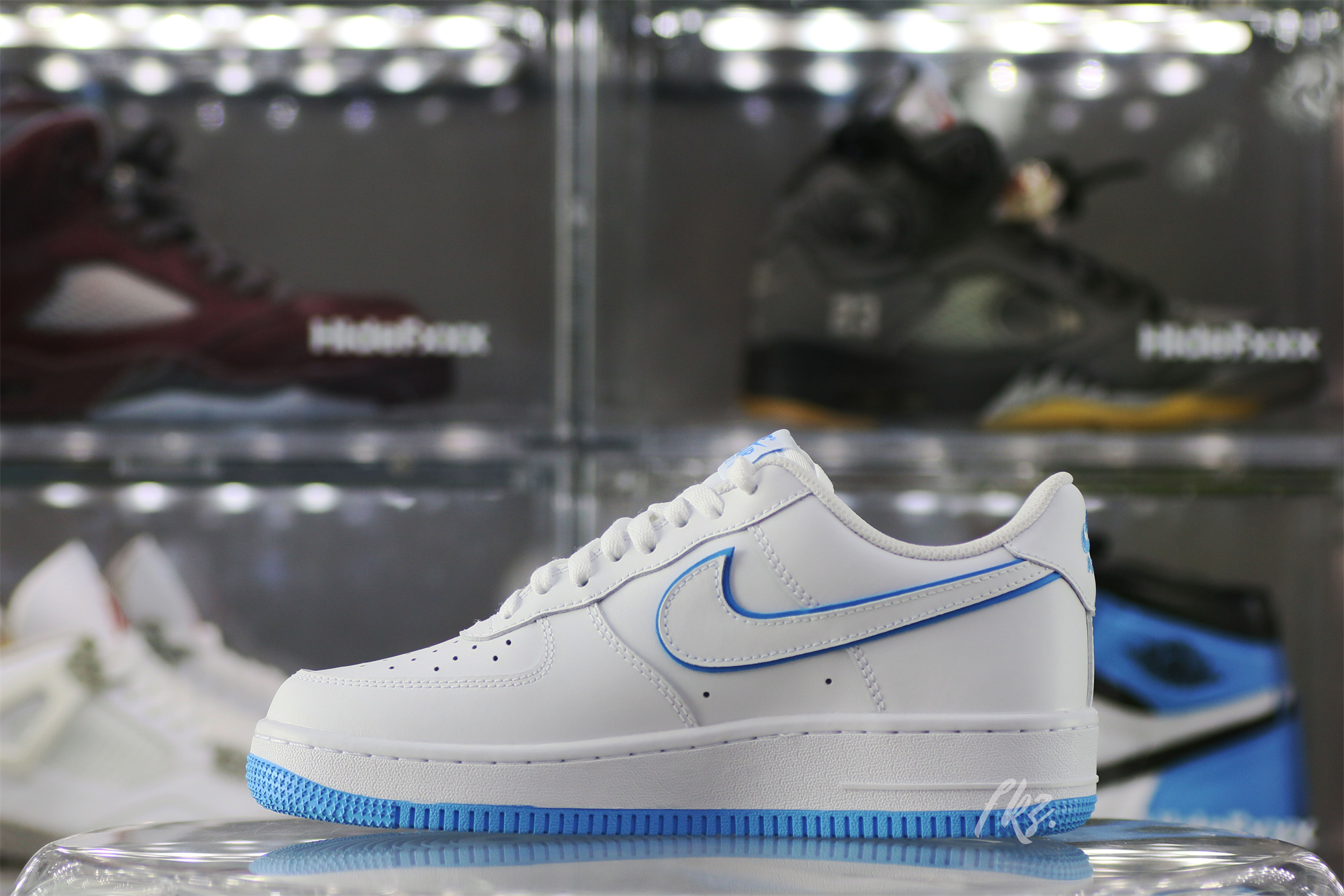 Nike Air Force 1 ’07 Low White University Blue Sole