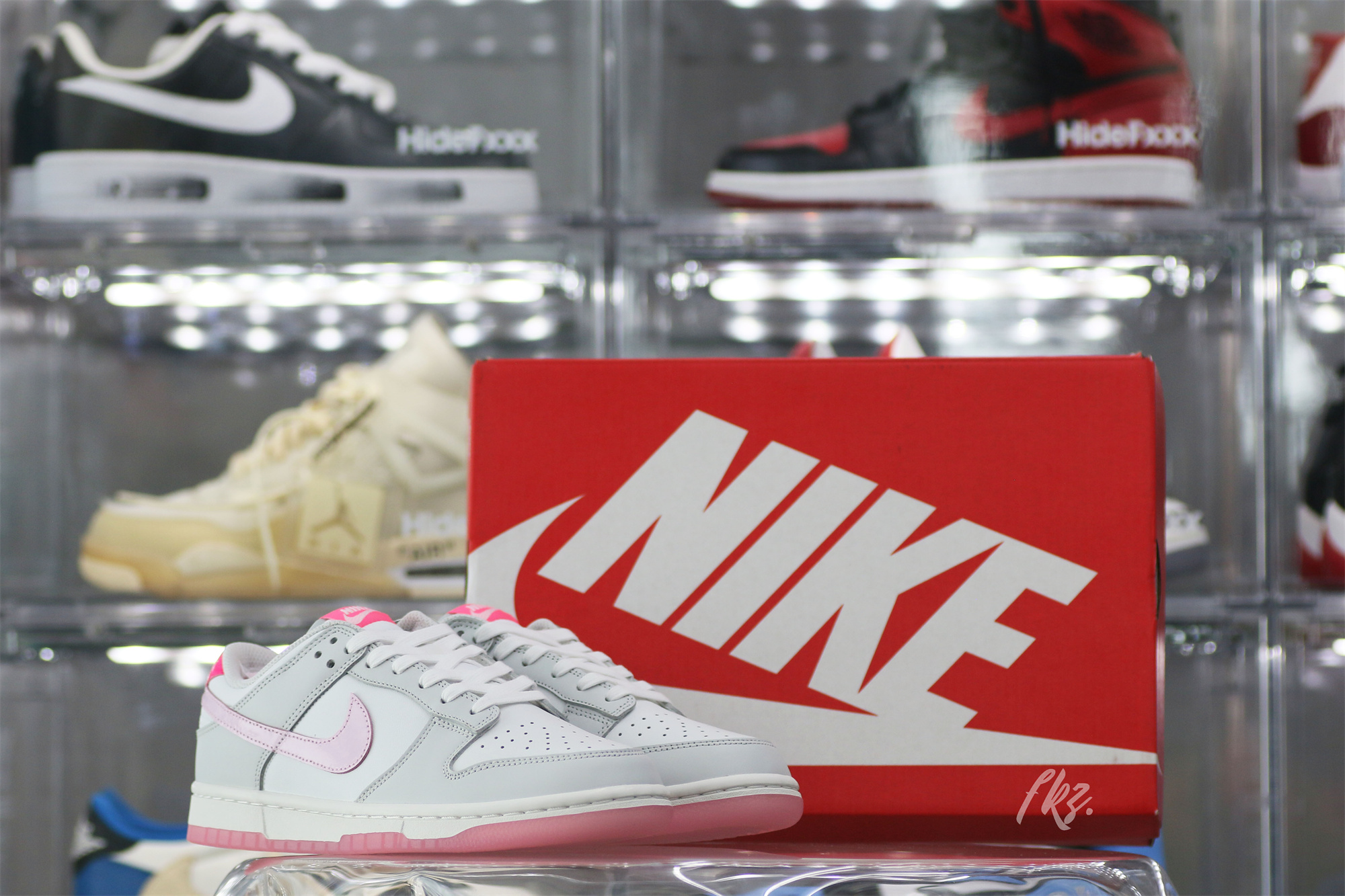 Nike Dunk Low 520 Pack Pink