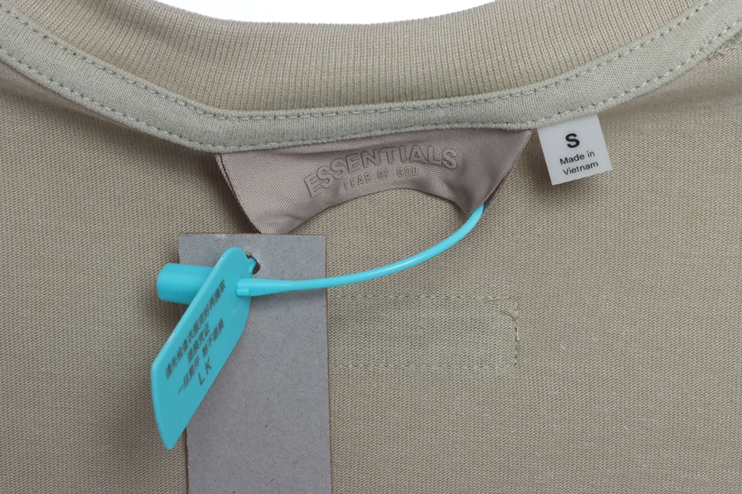 Essentials 1977 series flocking short sleeves