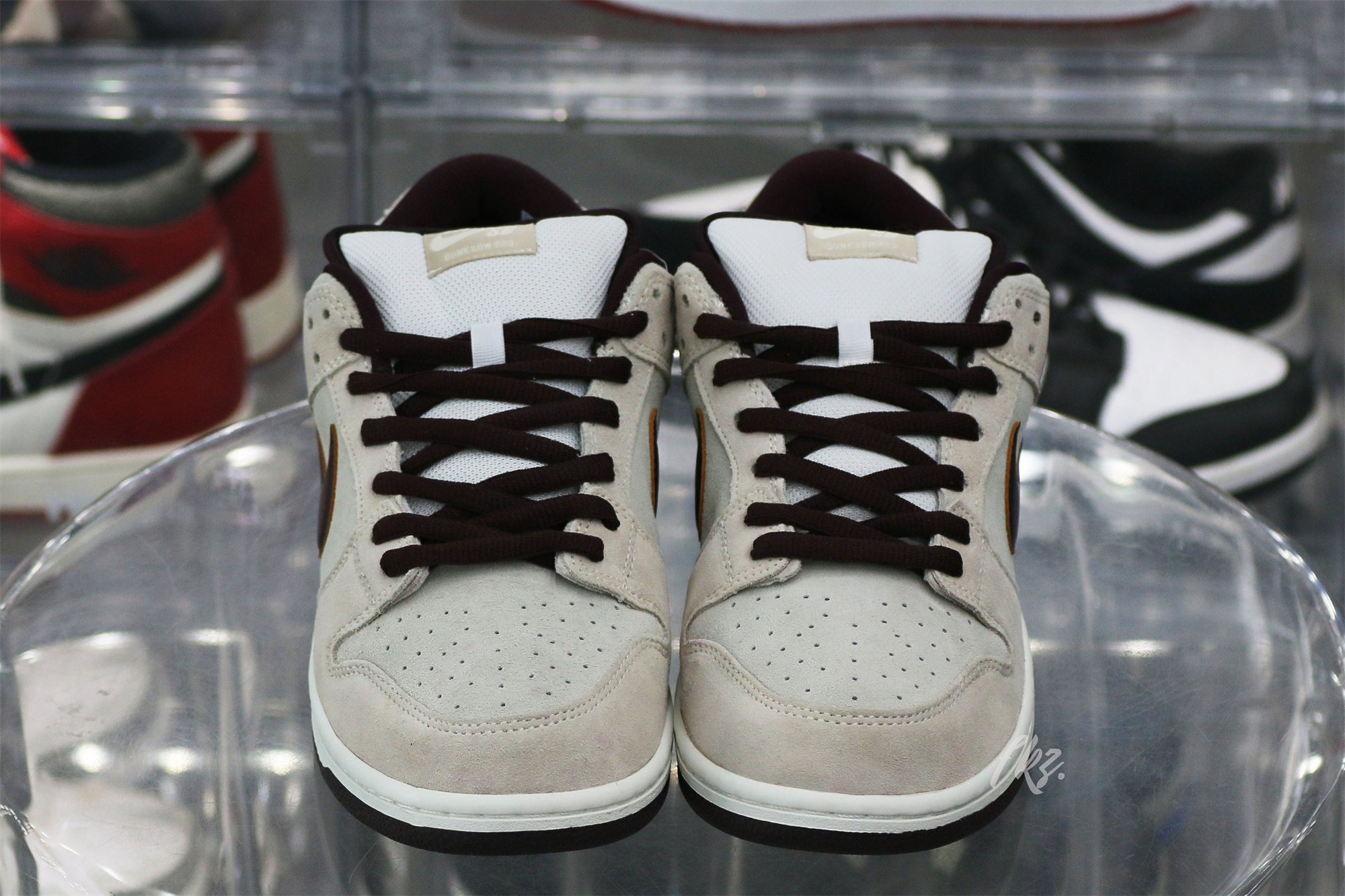 Nike SB Dunk Low Desert Sand Mahogany