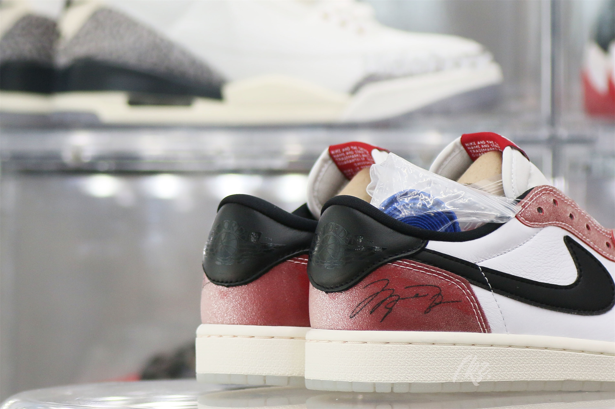 Trophy Room x Air Jordan 1 OG Low 2023