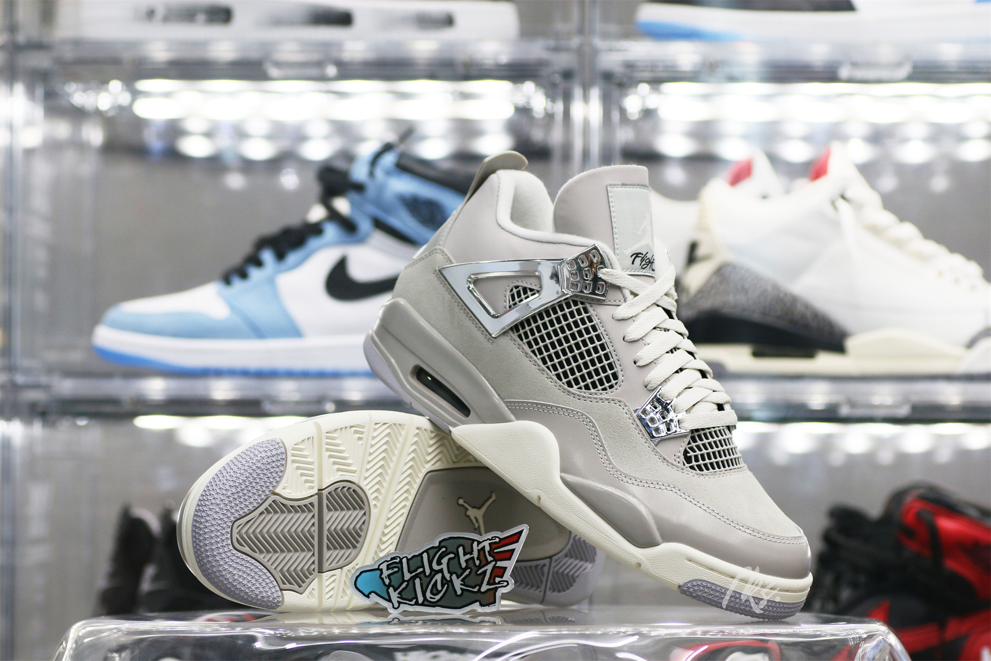 Air Jordan 4 “Frozen Moments”