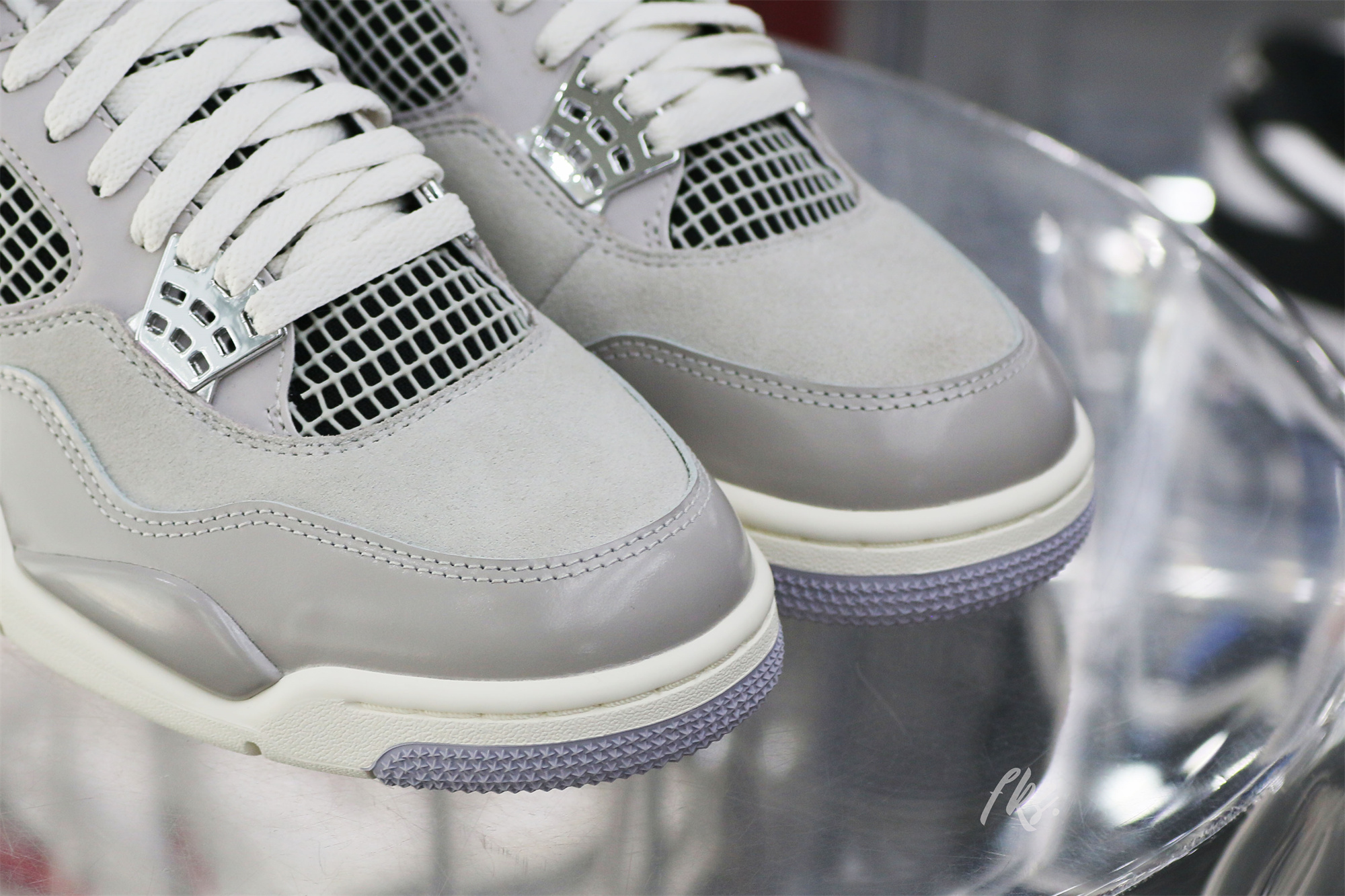 Air Jordan 4 “Frozen Moments”