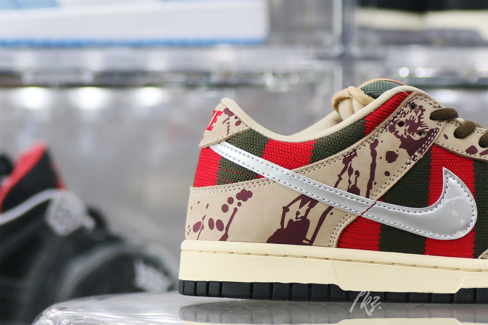 Nike SB Dunk Low Freddy Krueger 2007(Market 2.0)