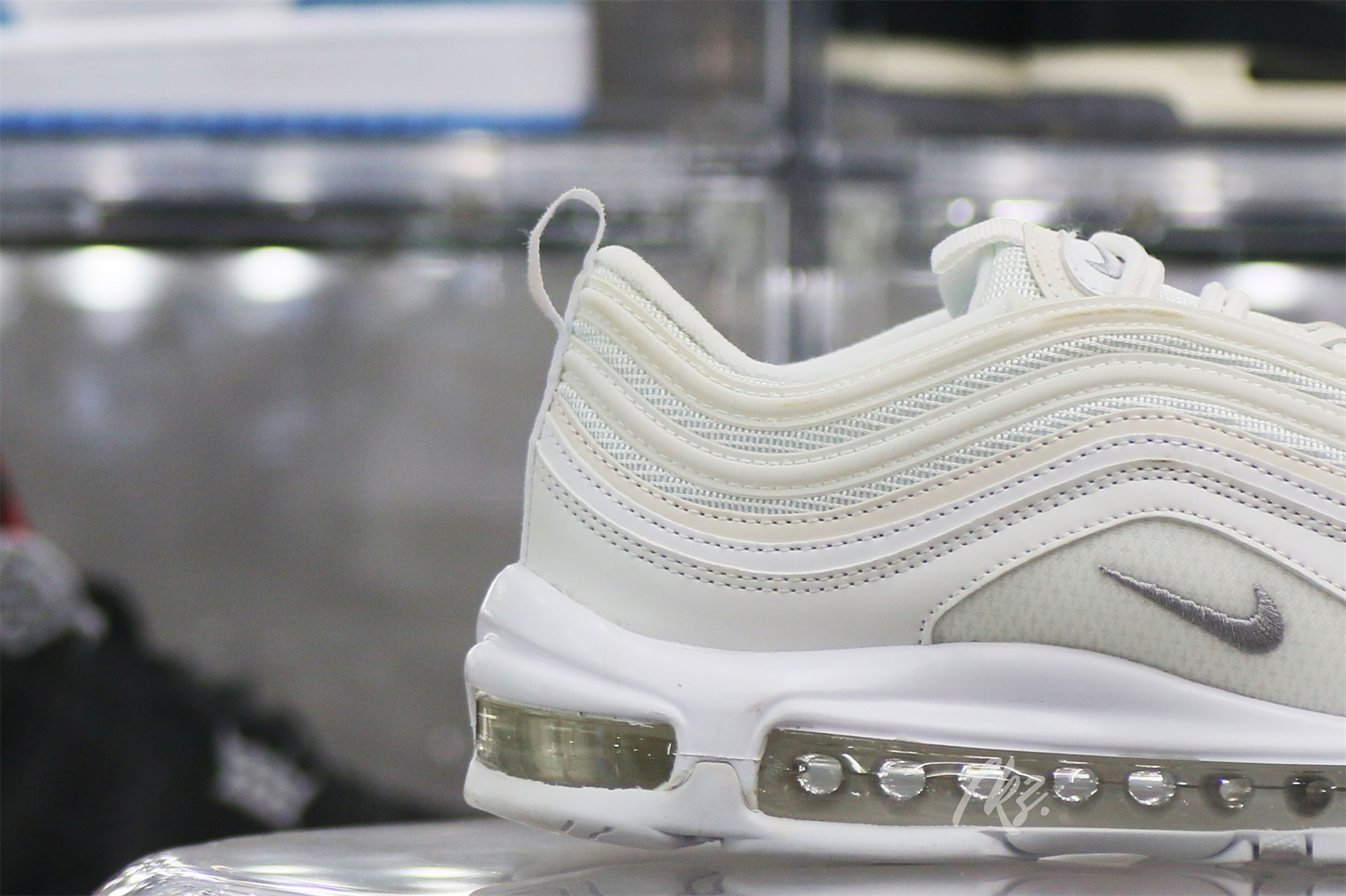 Nike Air Max 97 Triple White Wolf Grey 2017