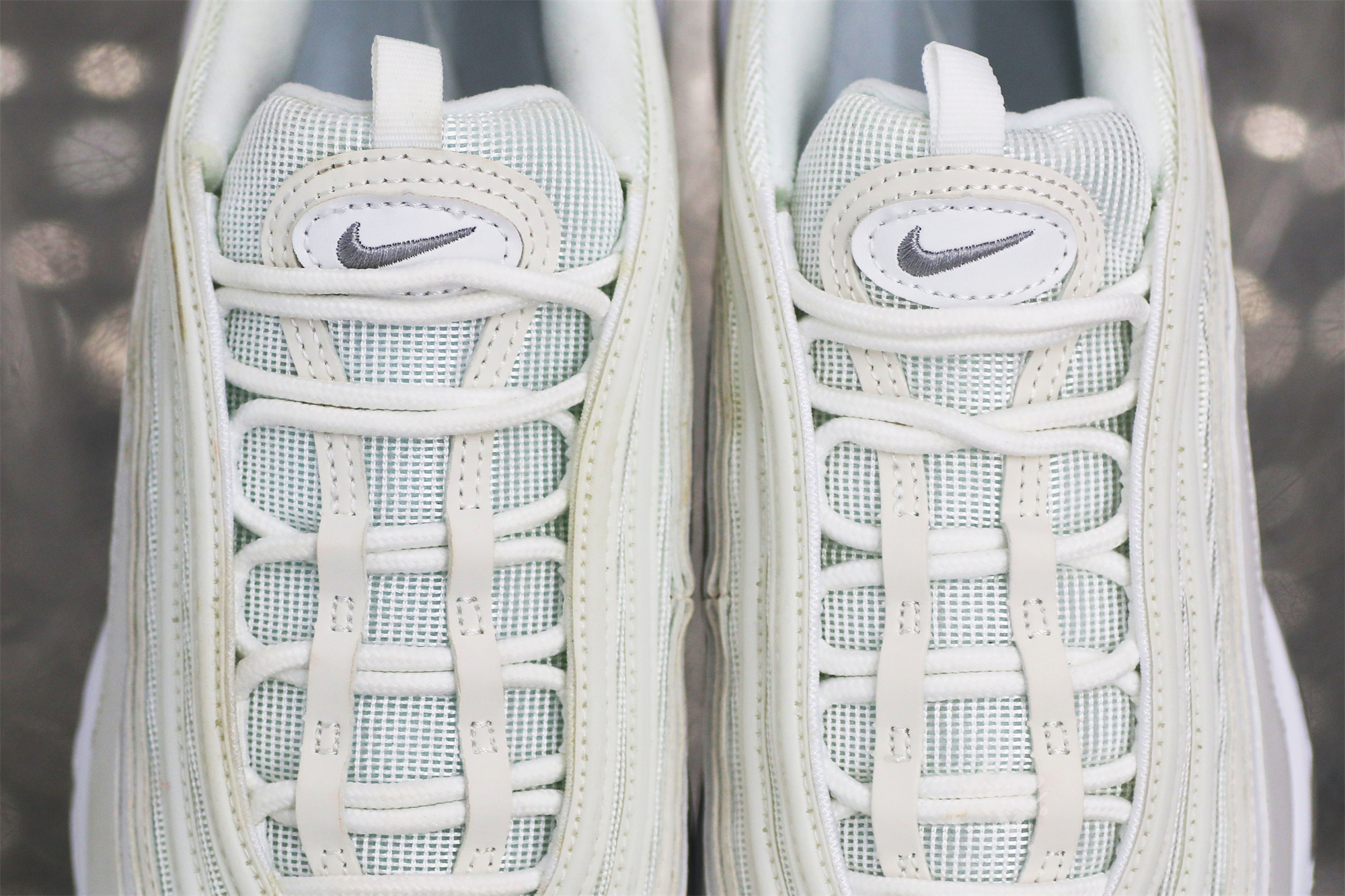 Nike Air Max 97 Triple White Wolf Grey 2017