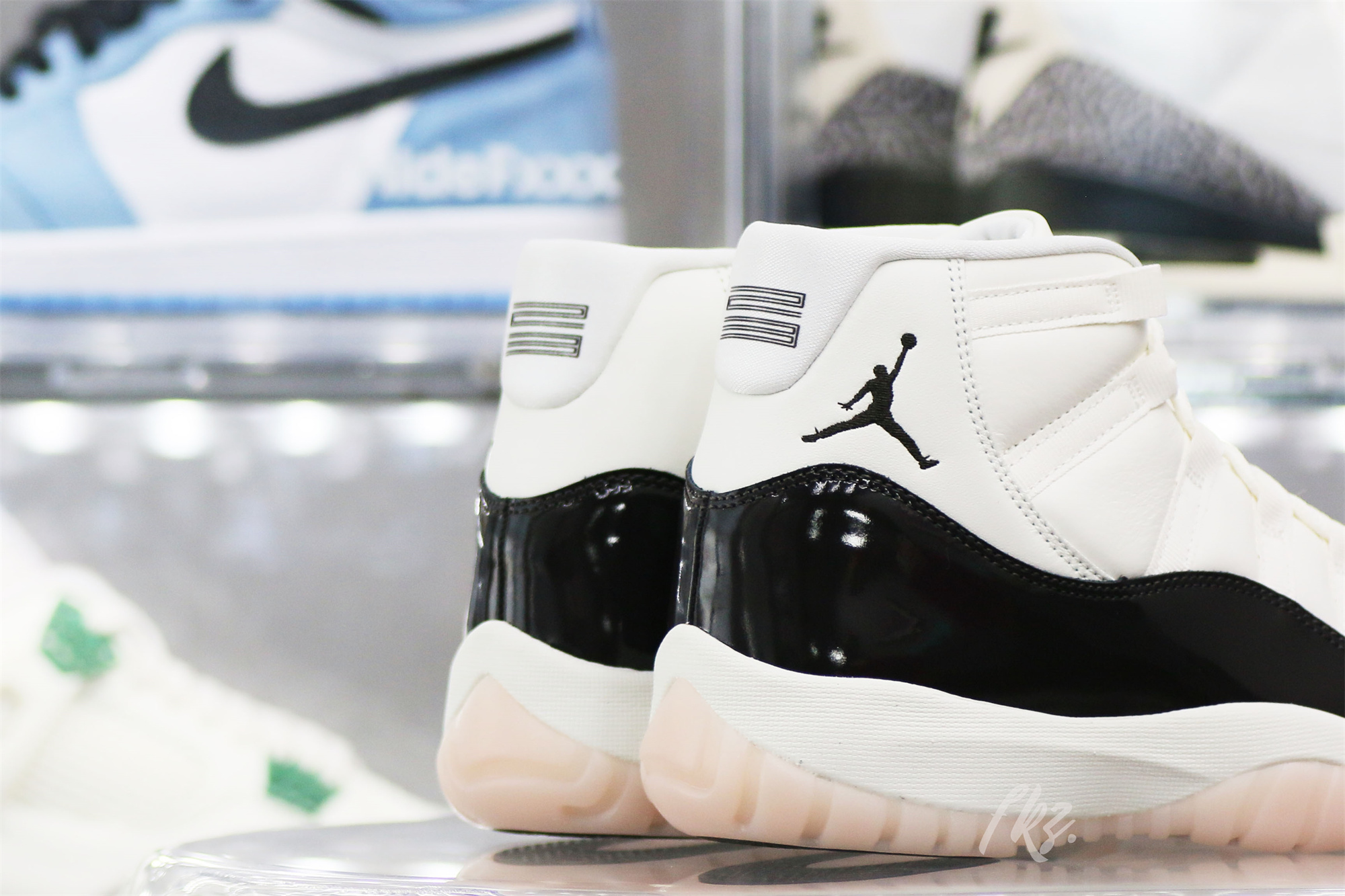 Air Jordan 11 “Neapolitan”（WMNS） (Ln5 A1 Batch)