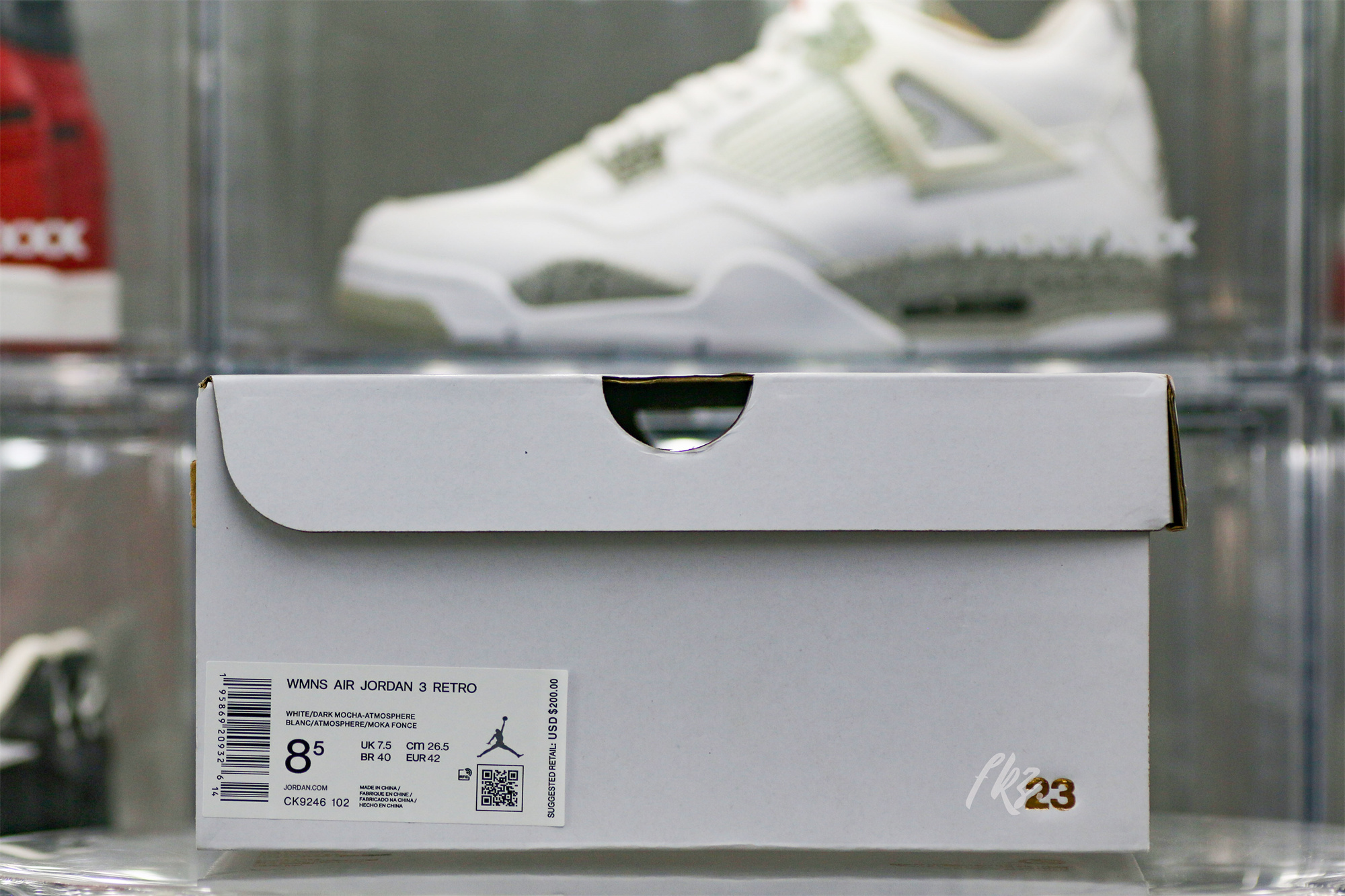 Air Jordan 3 Retro Neapolitan Dark Mocha