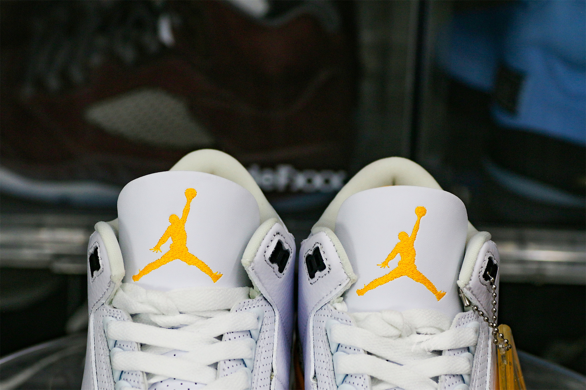 Air Jordan 3 Retro Laser Orange 2020