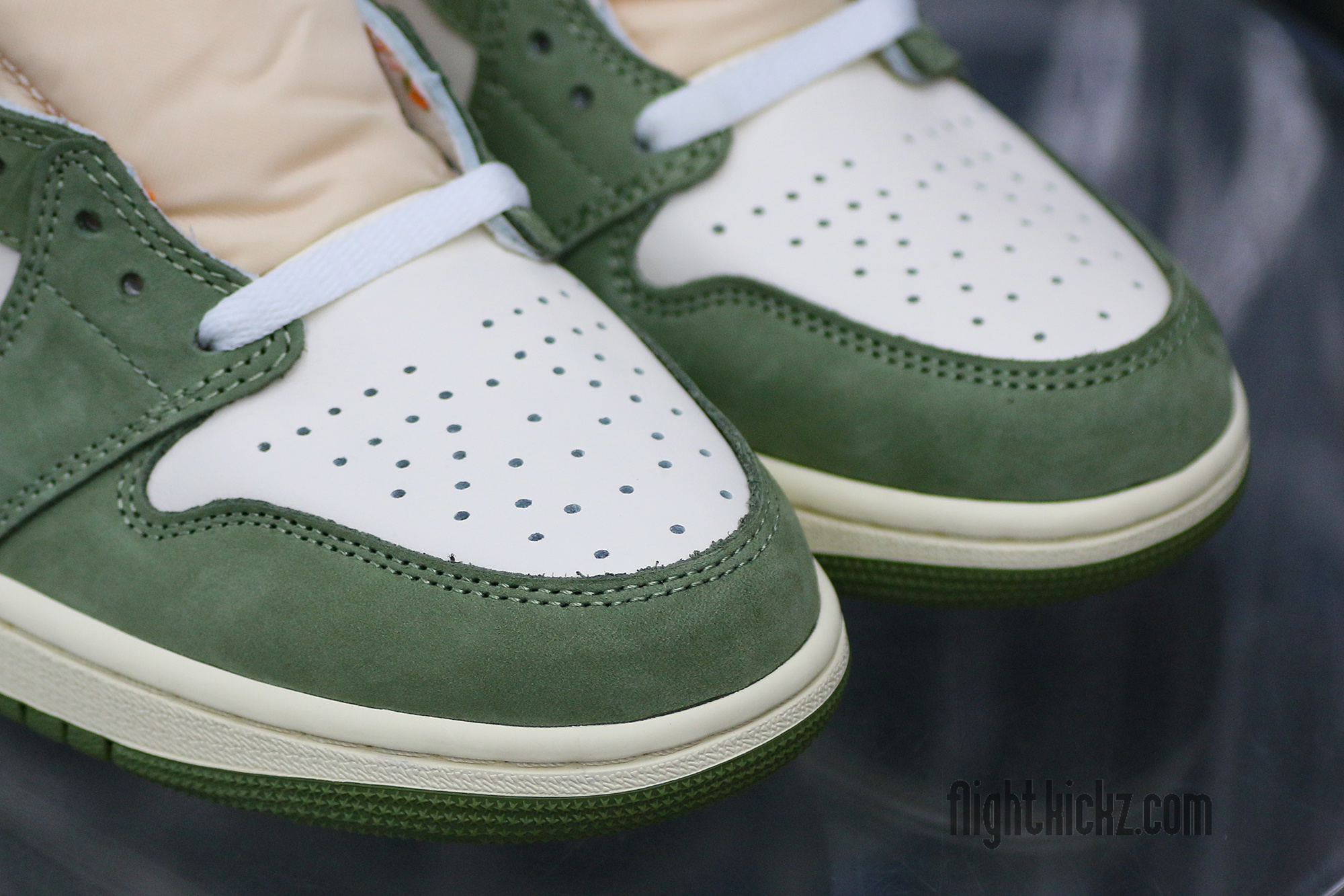 Air Jordan 1 High OG Celadon