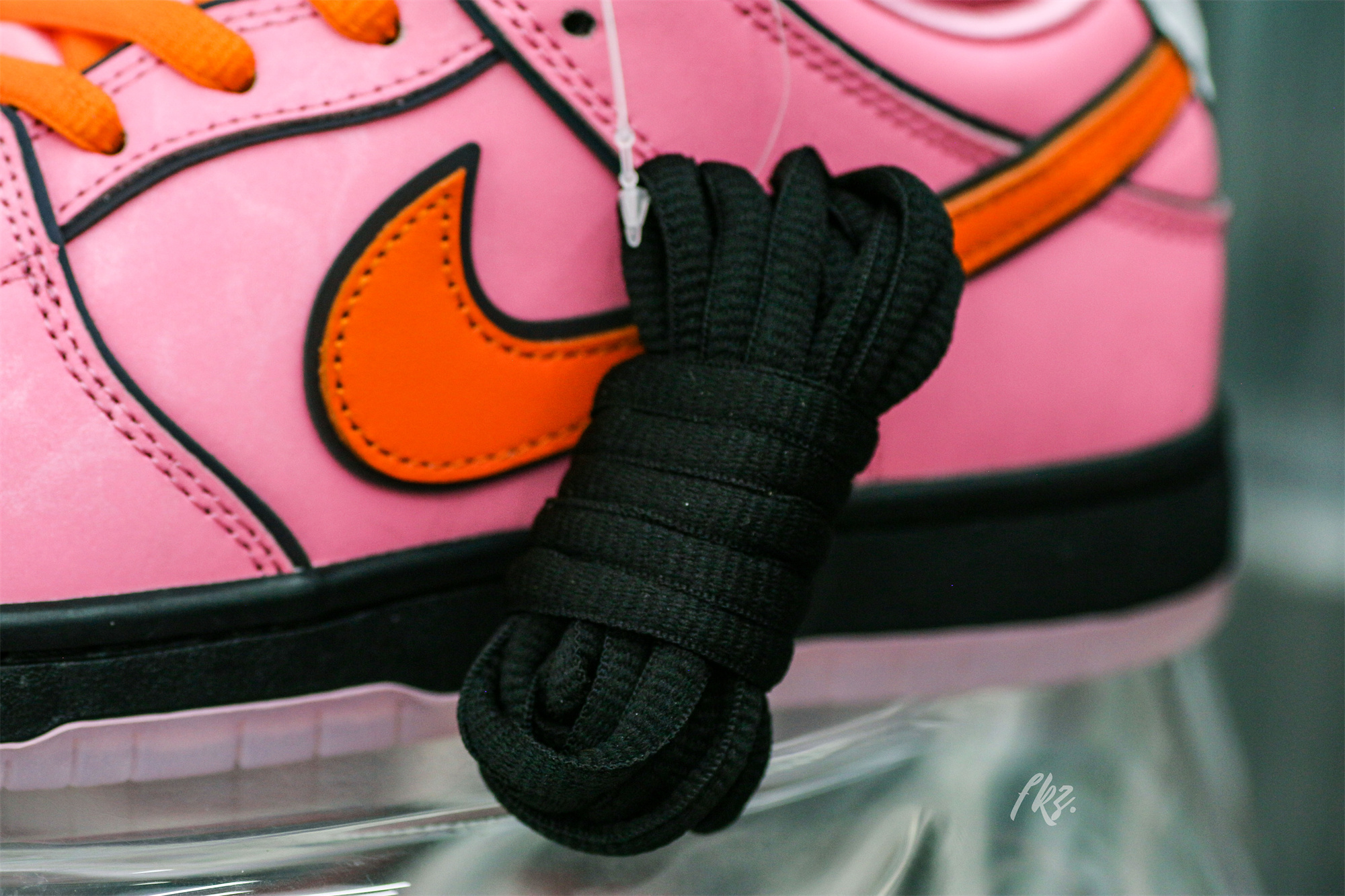 The Powerpuff Girls x Nike SB Dunk Low Blossom