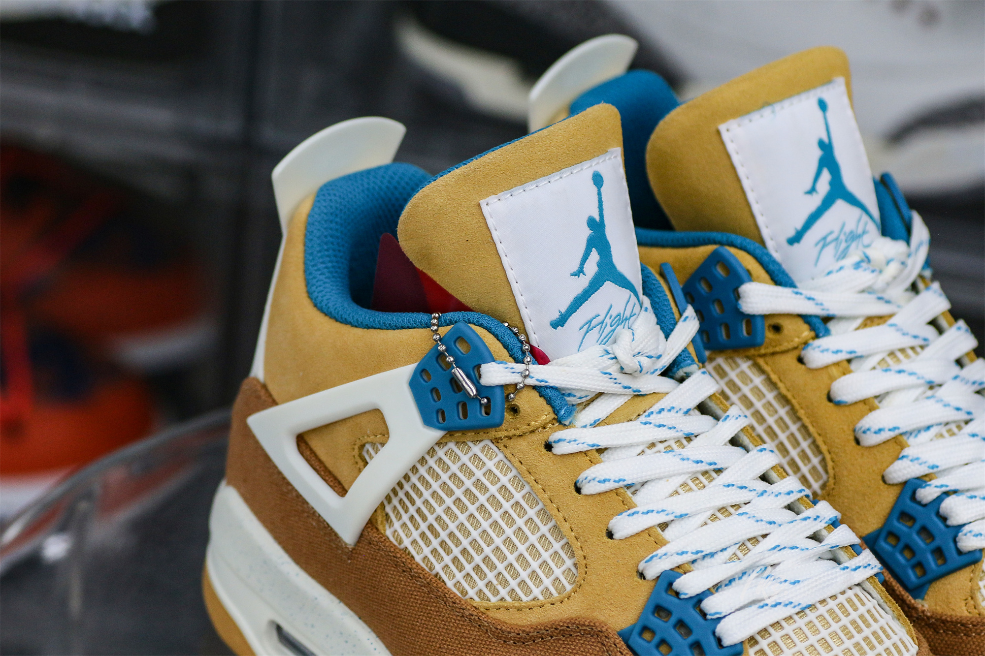 Air Jordan 4 Retro Cacao Wow 2023