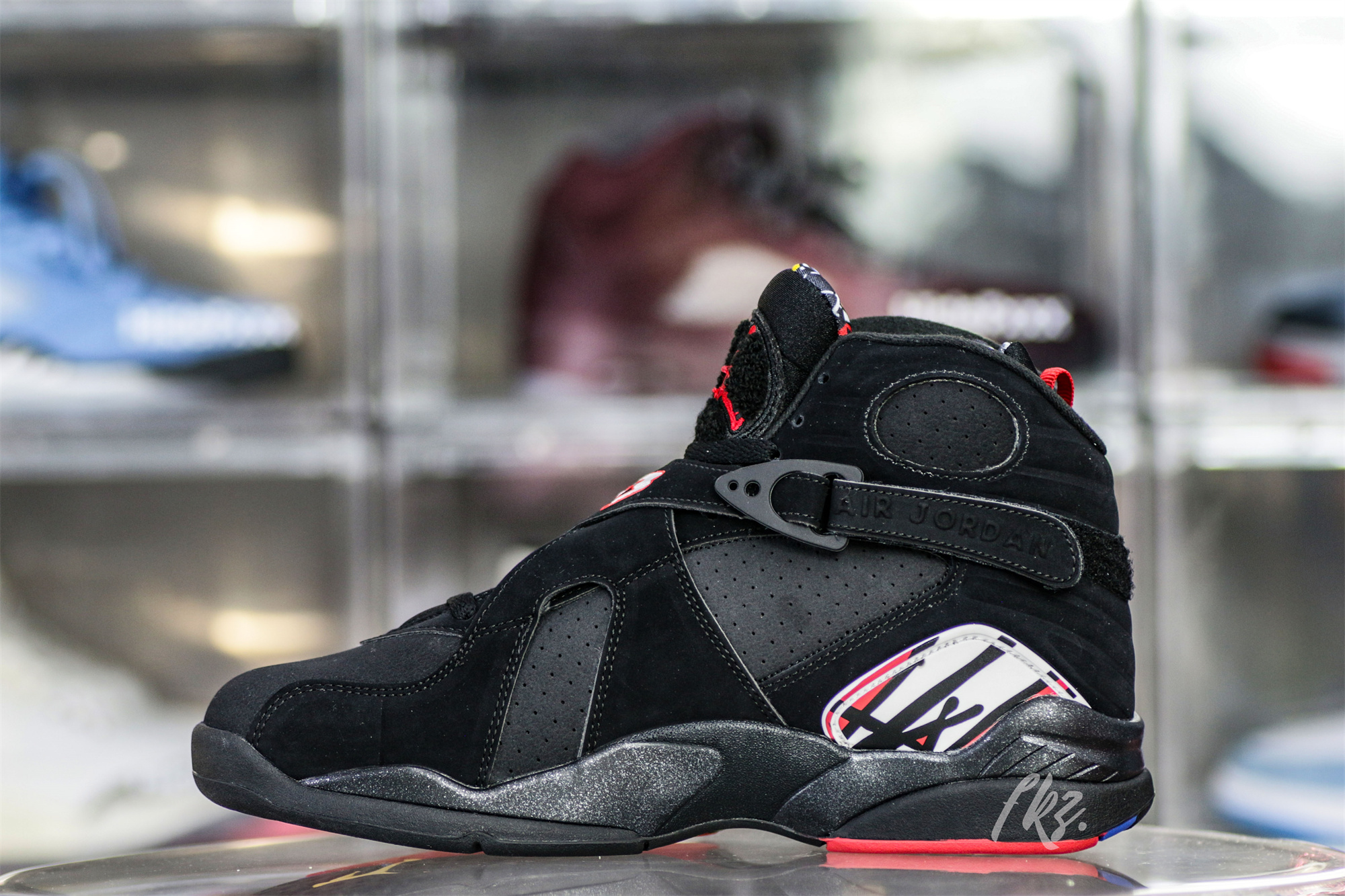 Air Jordan 8 Playoffs 2023