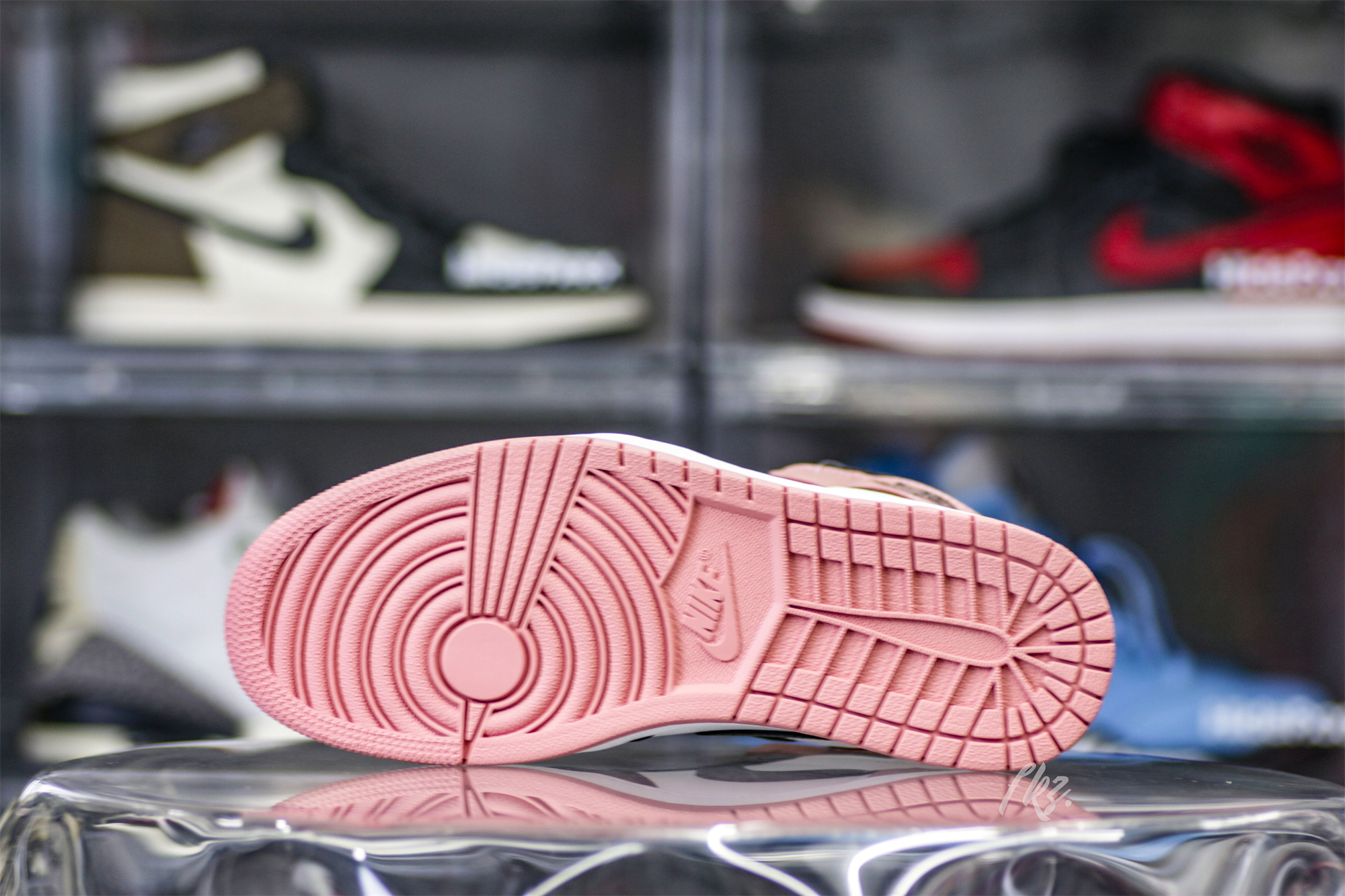 Air Jordan 1 Retro High NRG Rust Pink