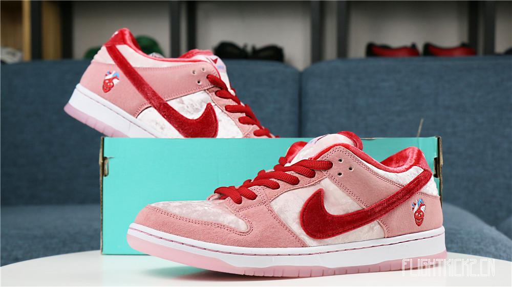 Nike SB Dunk Low StangeLove(LN5 A1 Batch)(Flash Sale Size4)