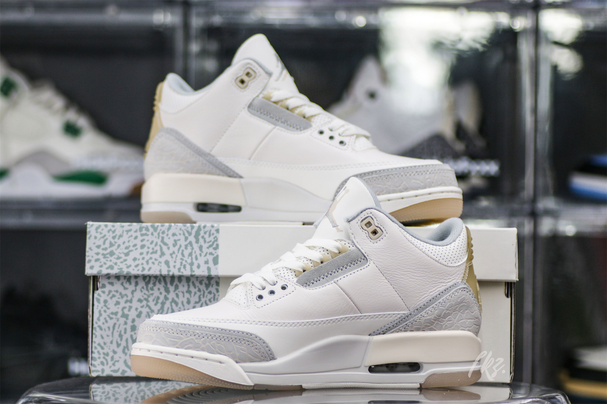 Air Jordan 3 Retro Craft Ivory (LN5 A1)