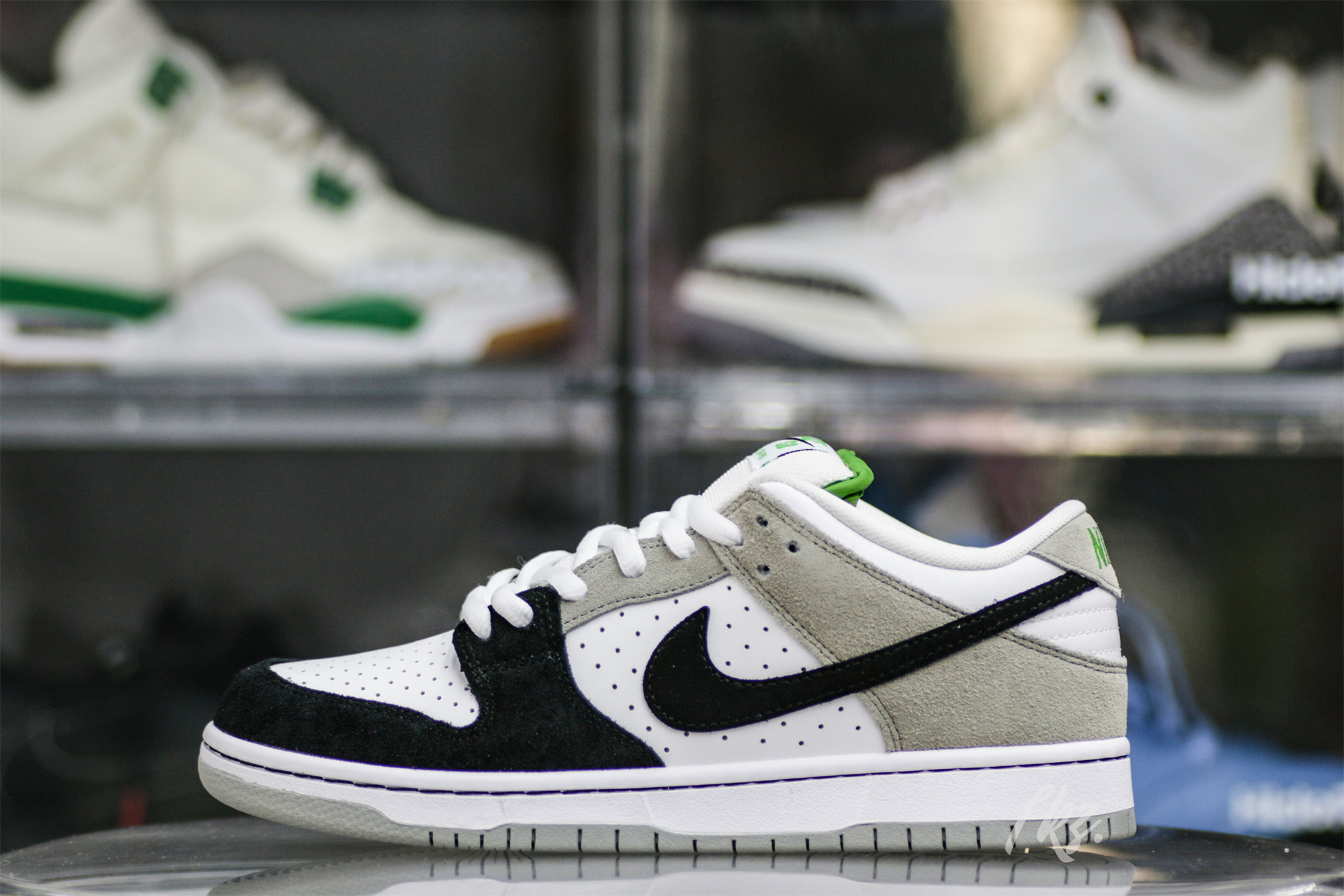 Nike SB Dunk Low Chlorophyll