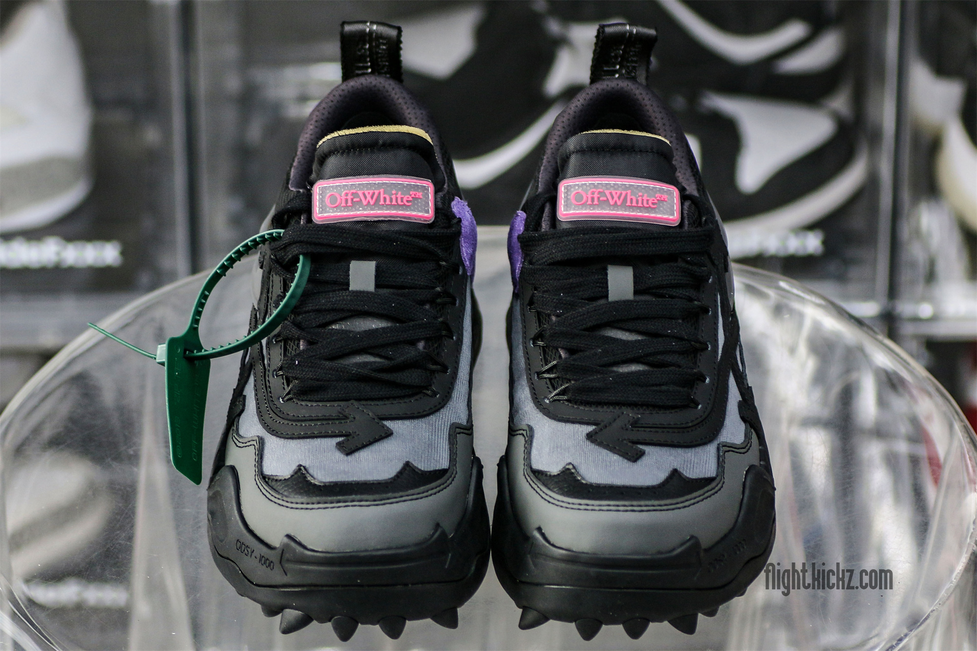 Off-White Odsy-1000 tech low top sneakers