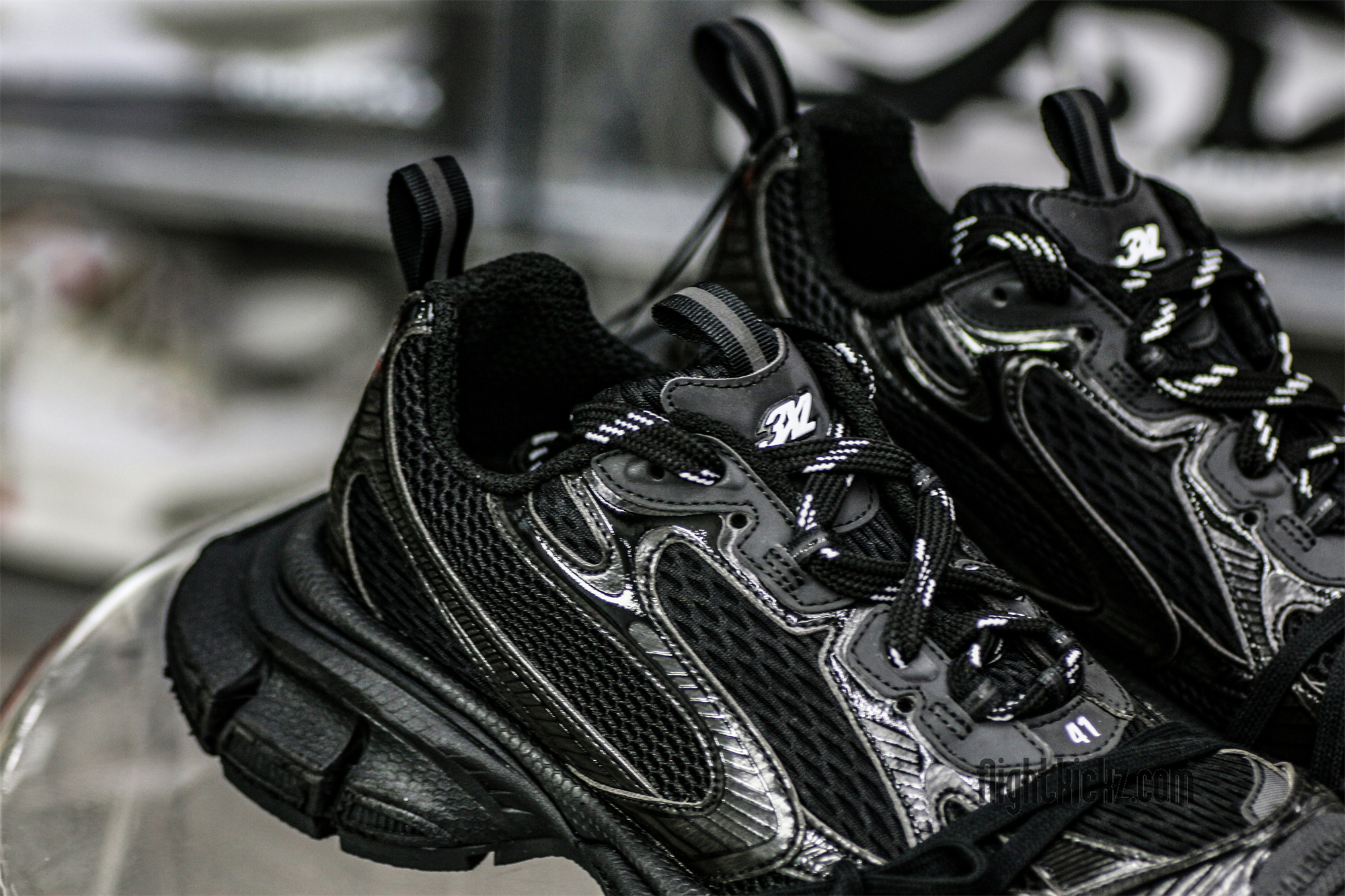 Balenciag* 3XL Runner Black