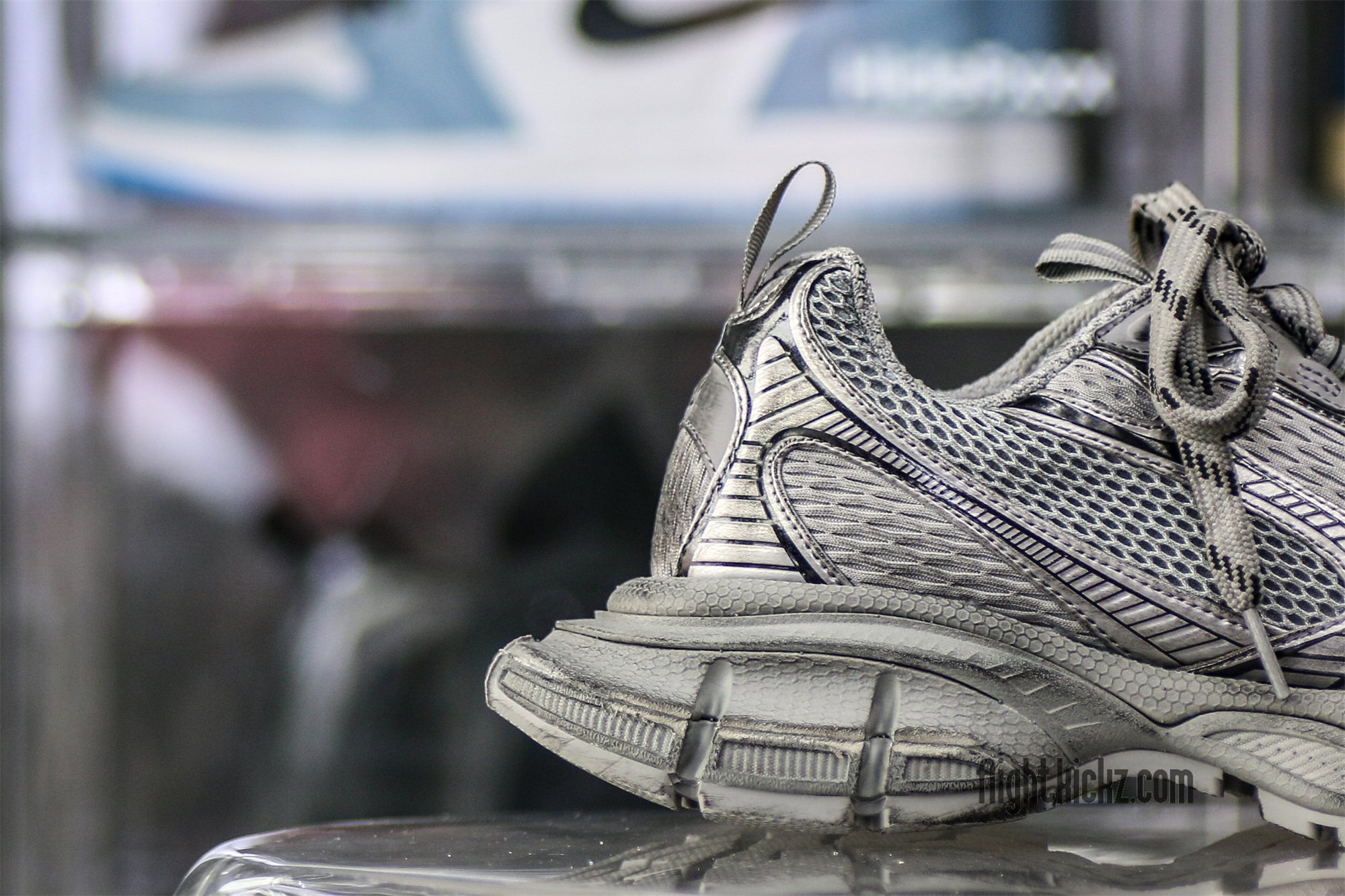 Balenciag* 3XL Sneaker ‘Worn‑Out ‑ Gray’