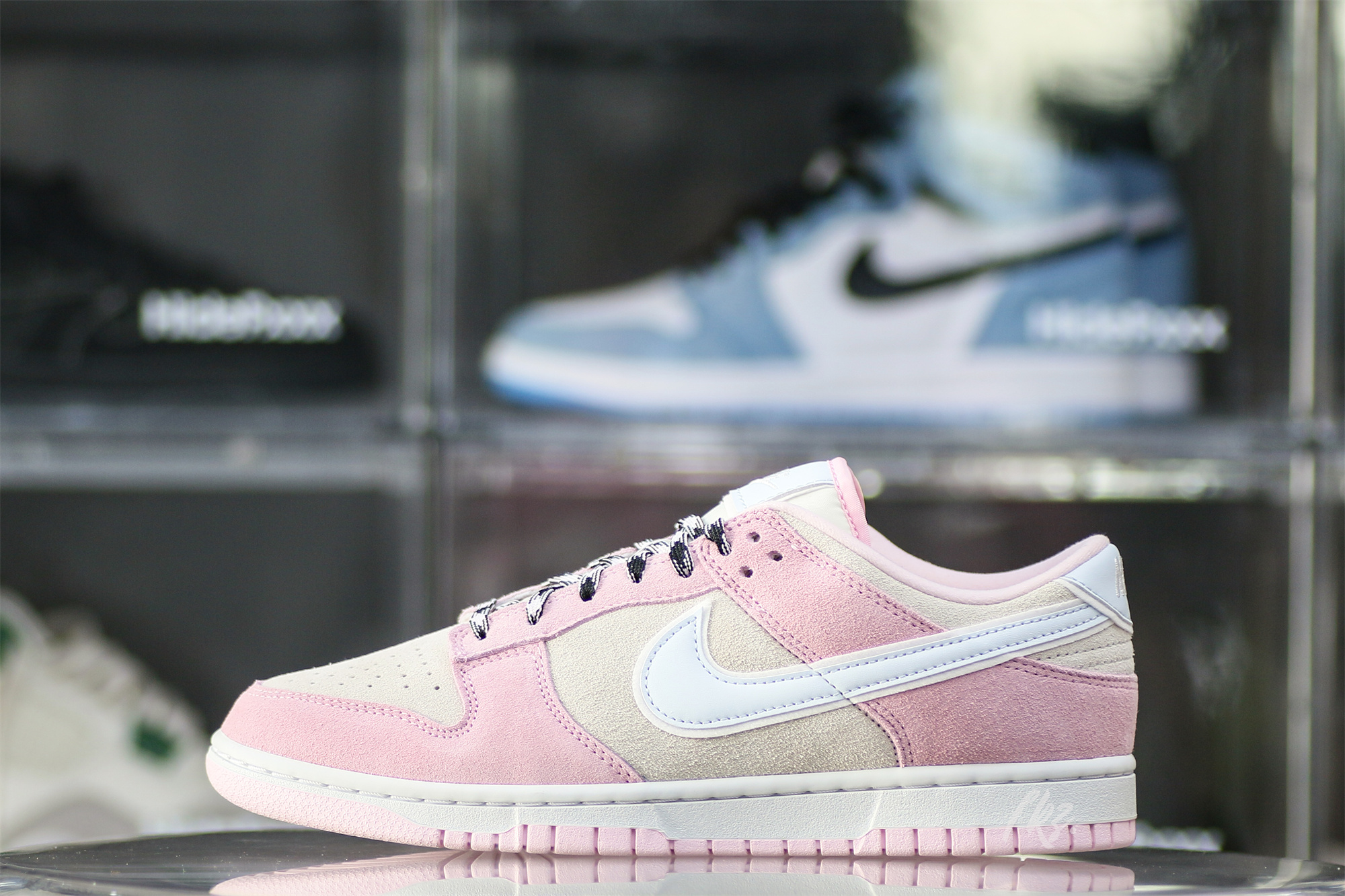 Nike Dunk Low LX Pink Foam