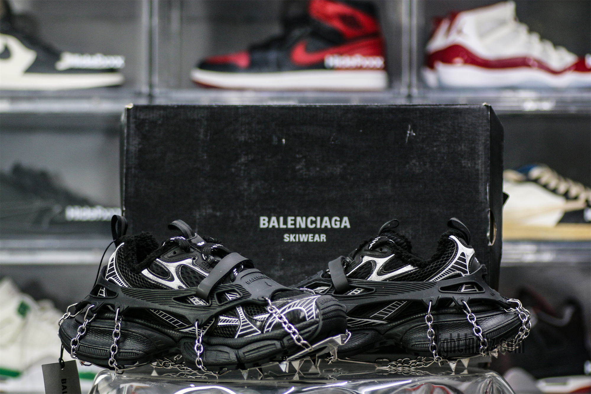 Balenciag* 3XL Ski Sneaker in Black ((Removable footwear chains) )